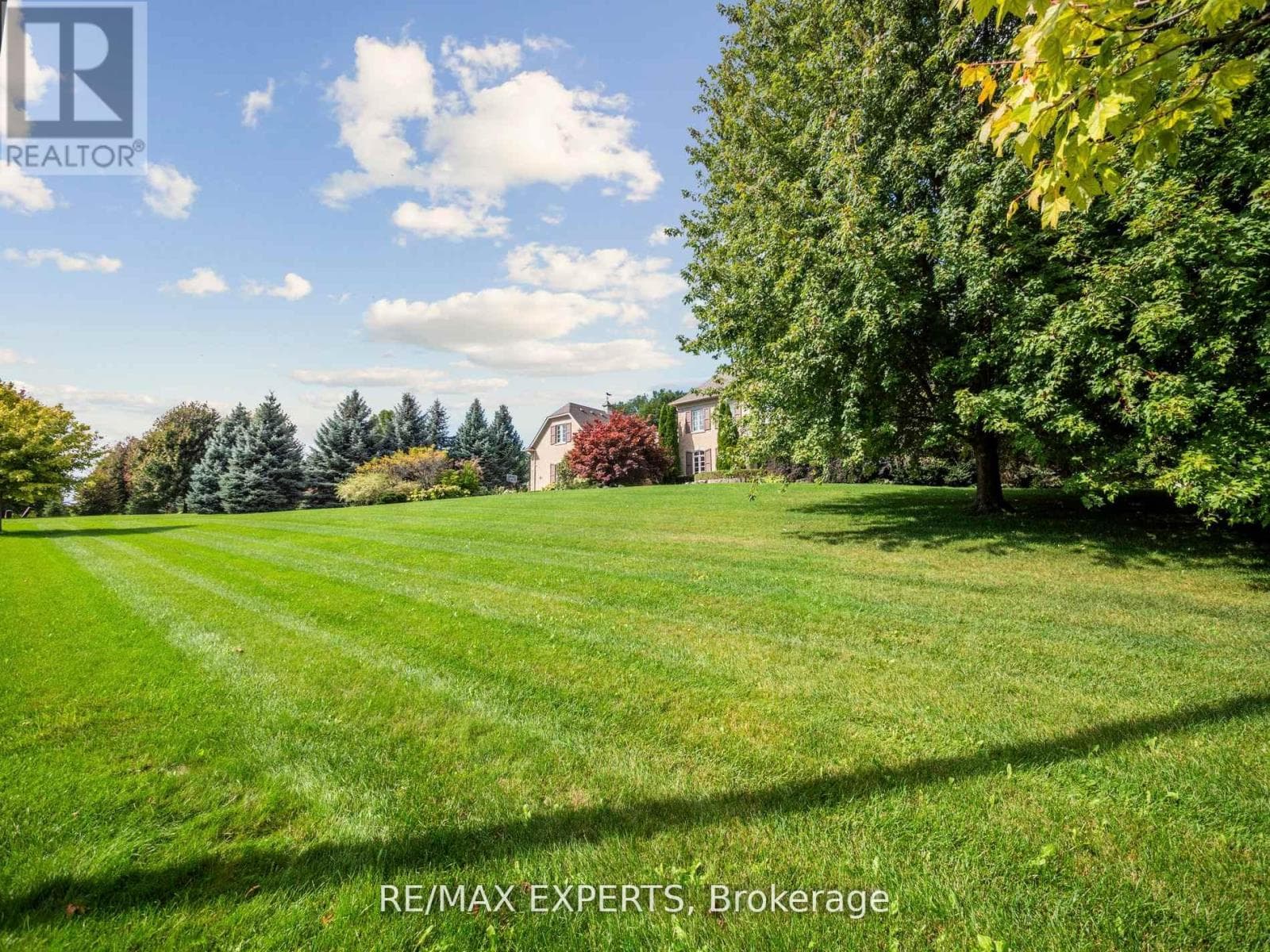105 EDEN VALE DRIVE, Toronto — photo 2