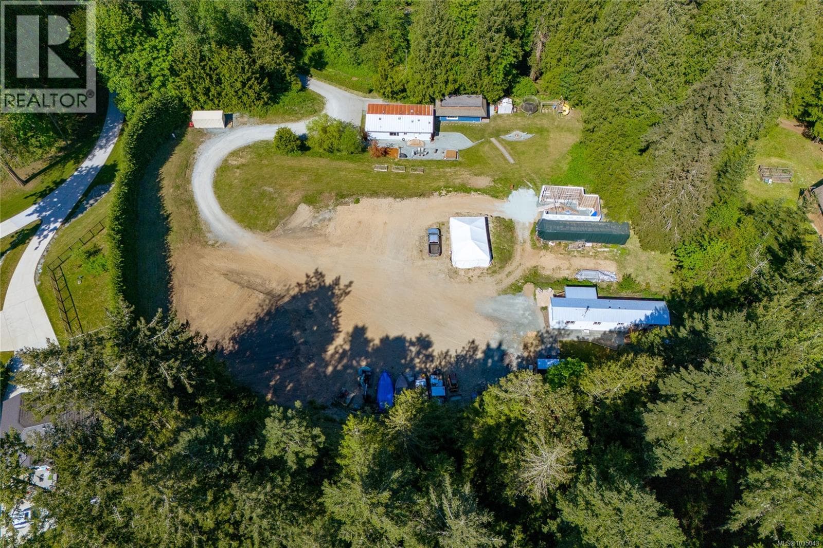 3662 Telegraph Rd, Vancouver Island — photo 3