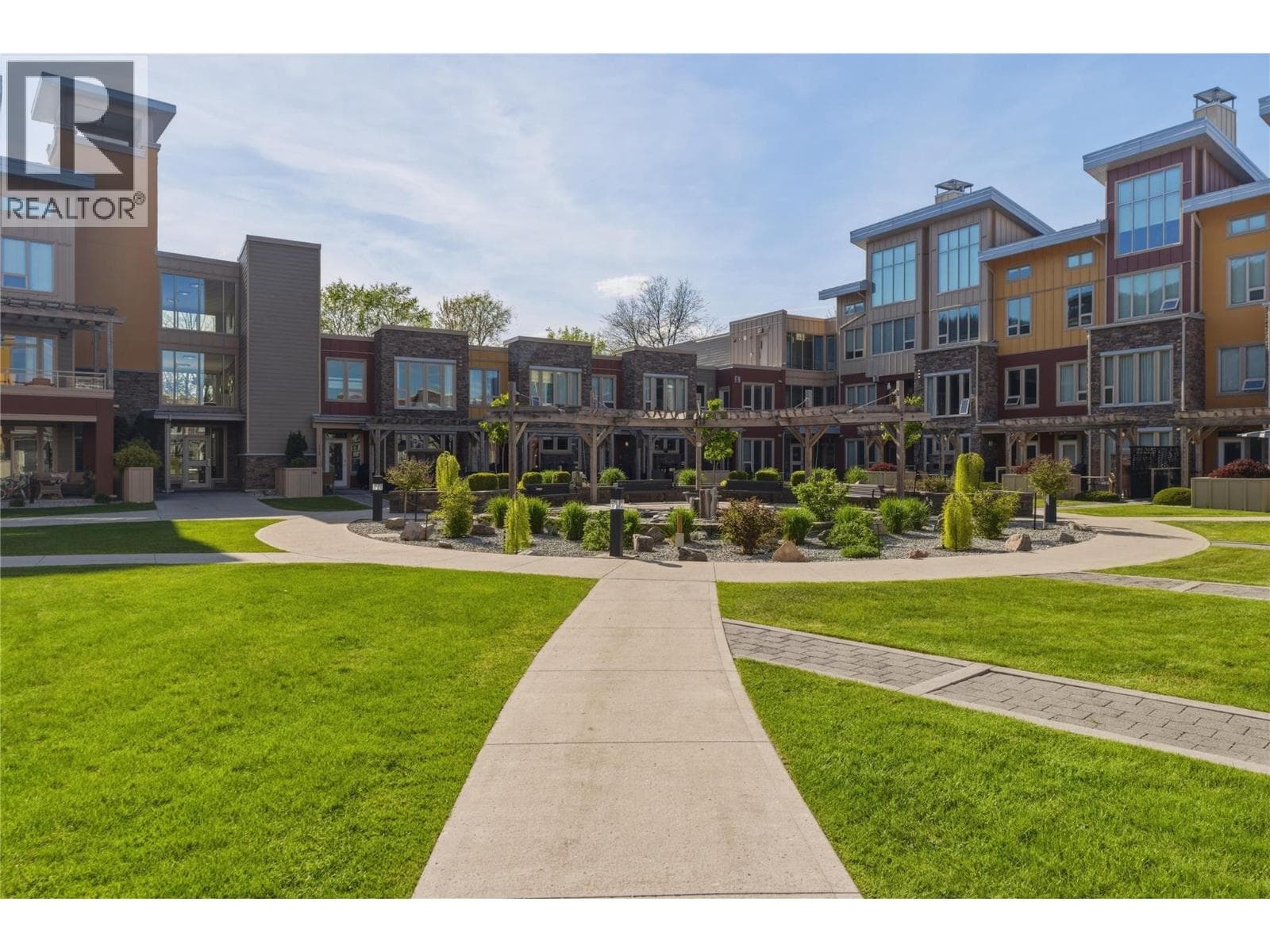 7343 Okanagan Landing Road Unit# 2303, Interior REALTORS® — photo 2