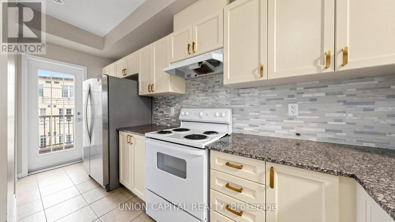 34 - 19 ISLAND ROAD, Toronto — photo 3