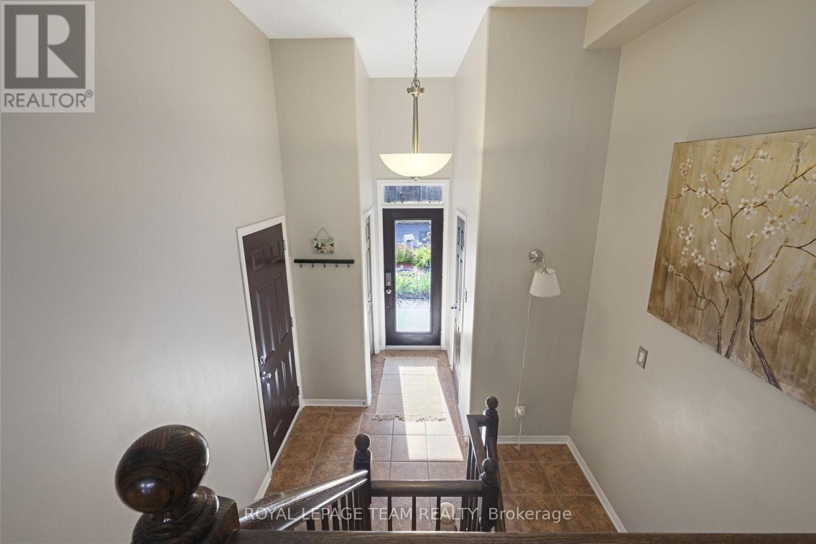 215 PARKROSE PRIVATE, Ottawa — photo 4