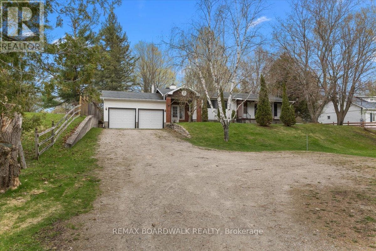 815 CHRISTIE LAKE ROAD, Ottawa — photo 2