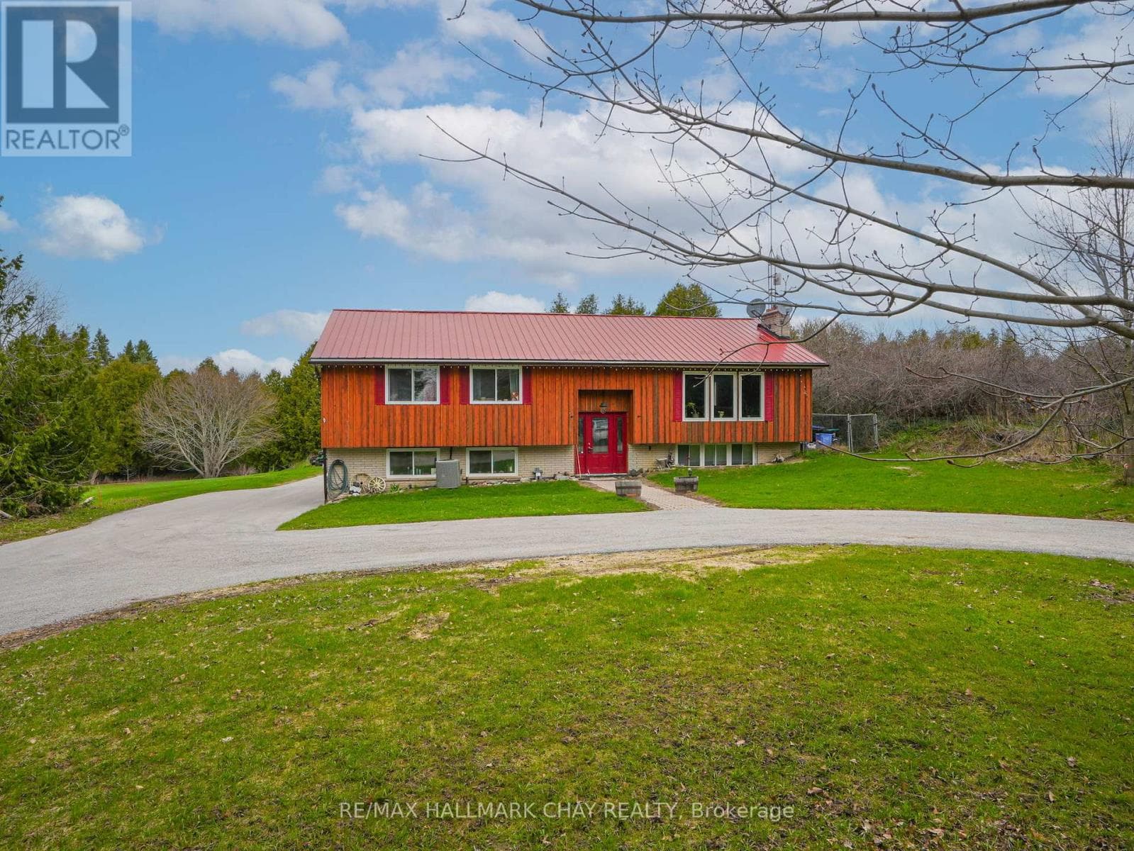 4684 10TH SIDE ROAD in 