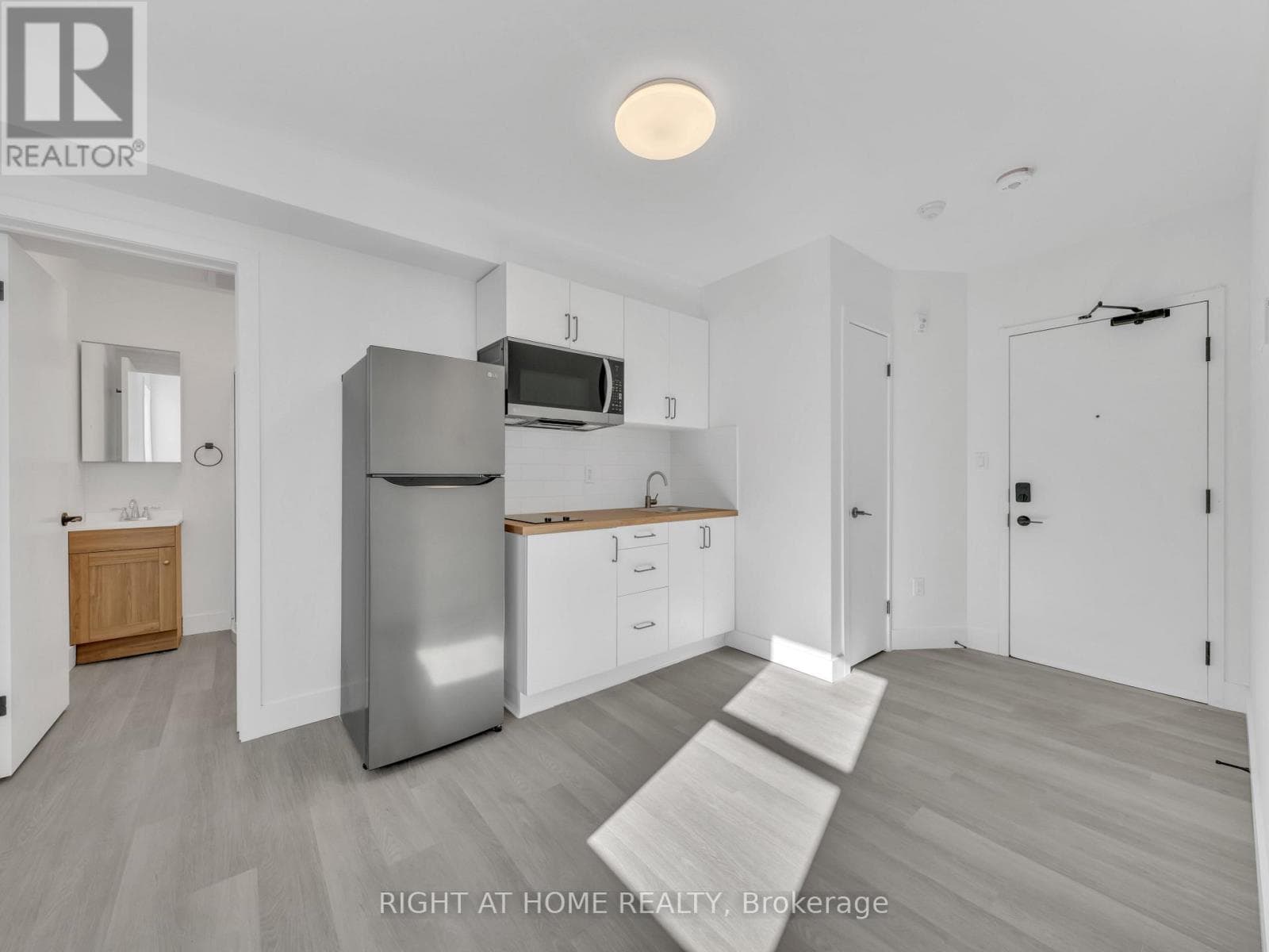 202 - 1804 DROUILLARD ROAD, Toronto — photo 4