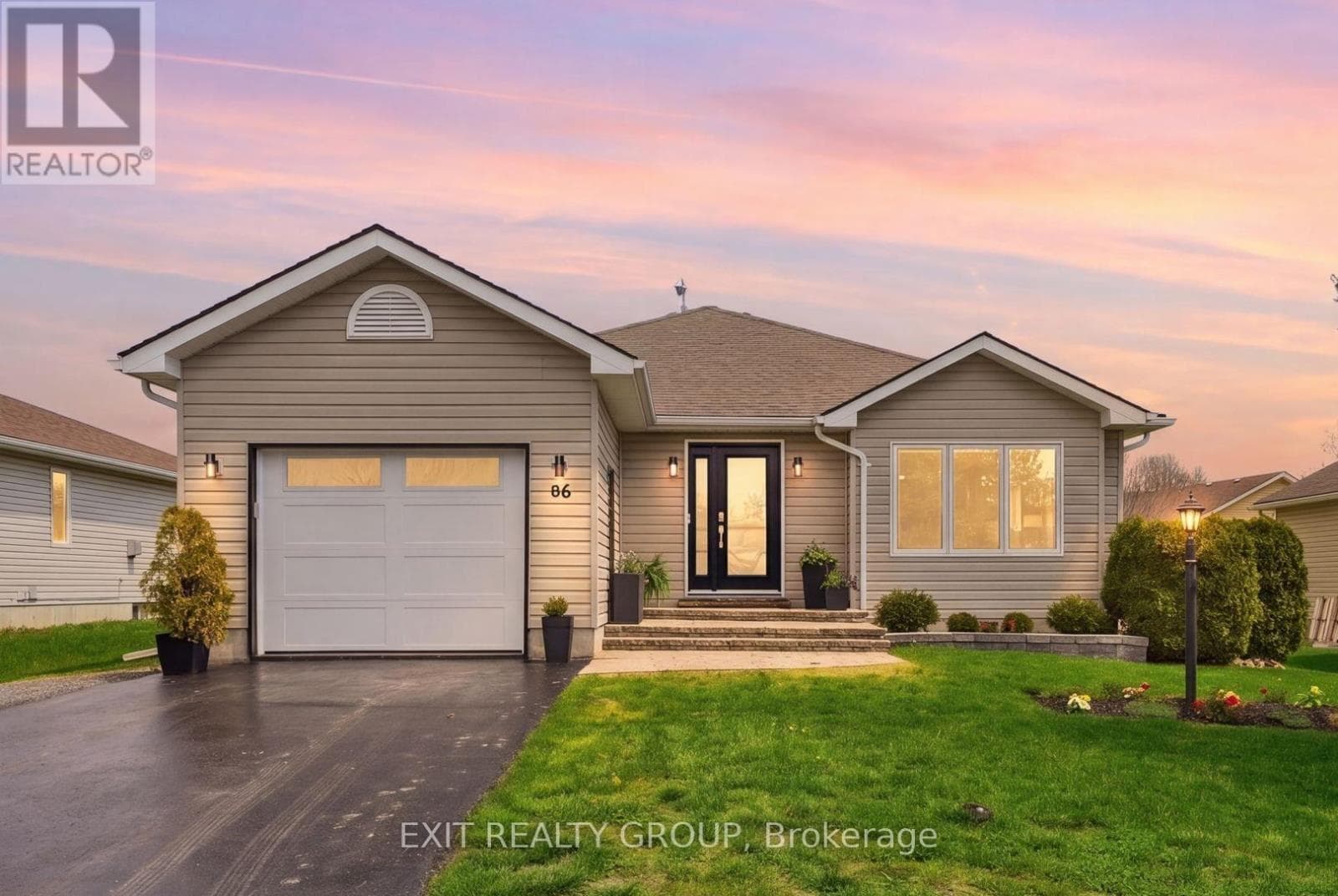 86 SAND BANKS COURT in 
