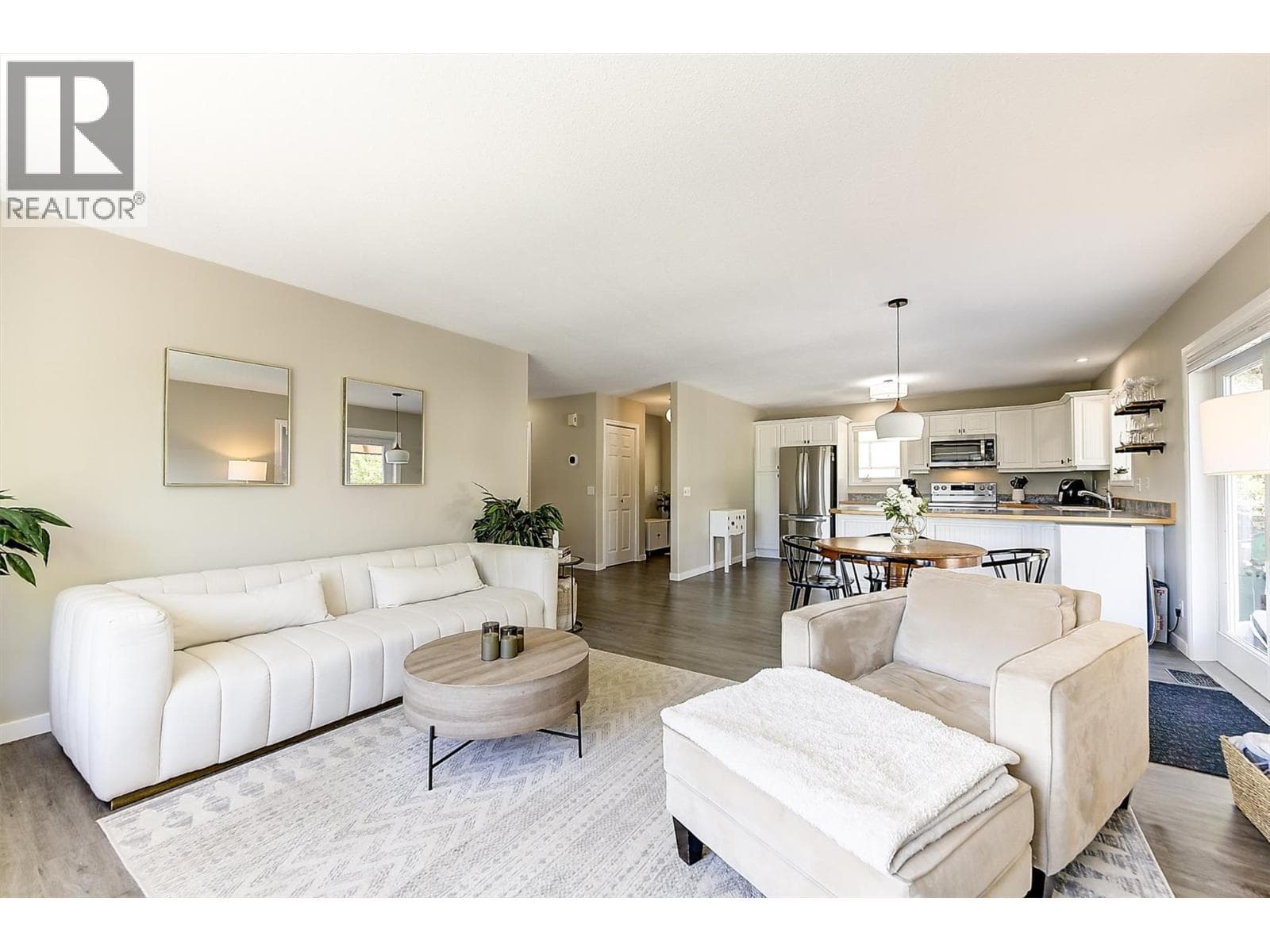 13424 HERMISTON DRIVE, Interior REALTORS® — photo 4