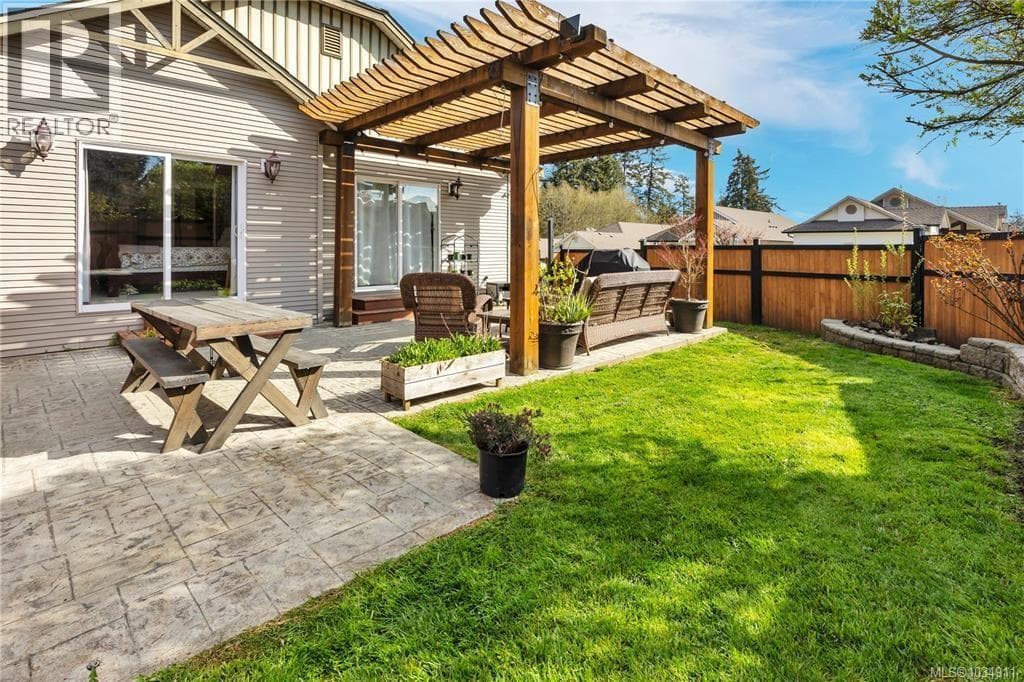 6342 Herons Pl, Vancouver Island — photo 2