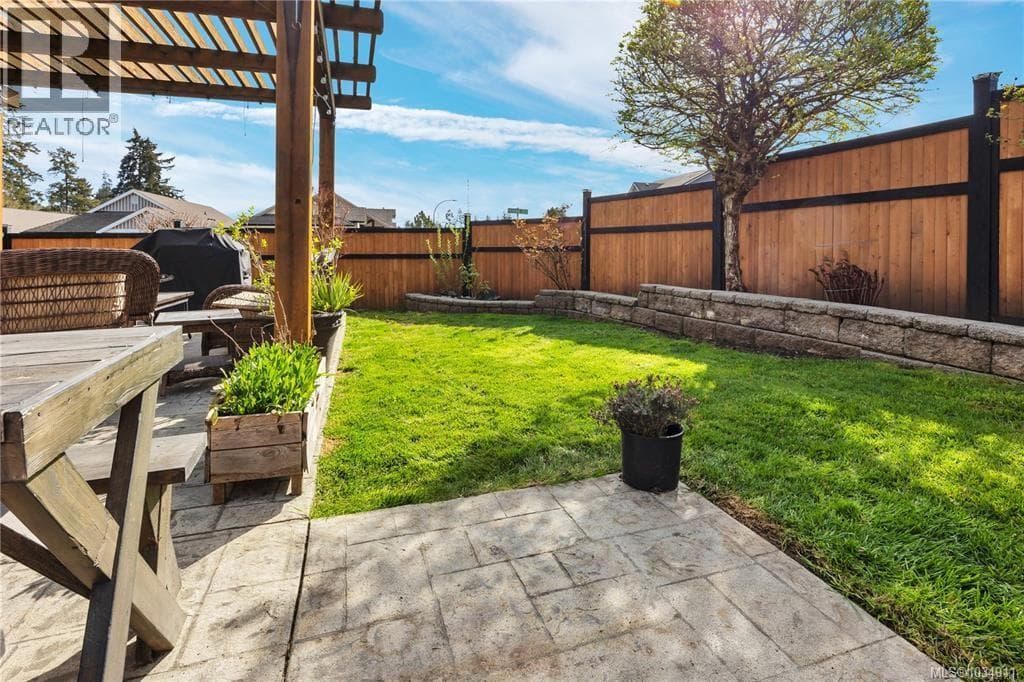 6342 Herons Pl, Vancouver Island — photo 3
