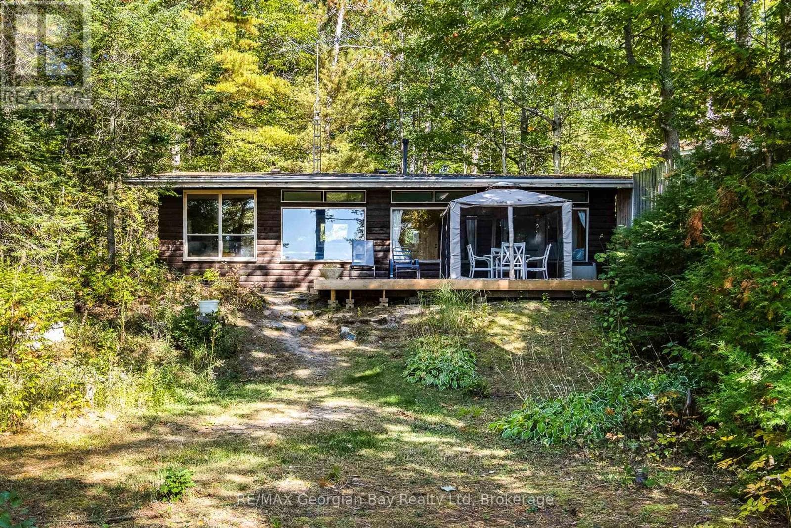 100 NOTTAWAGA DRIVE in 