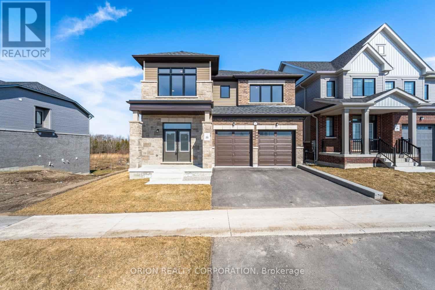 152 THICKETWOOD AVENUE, Toronto — photo 2
