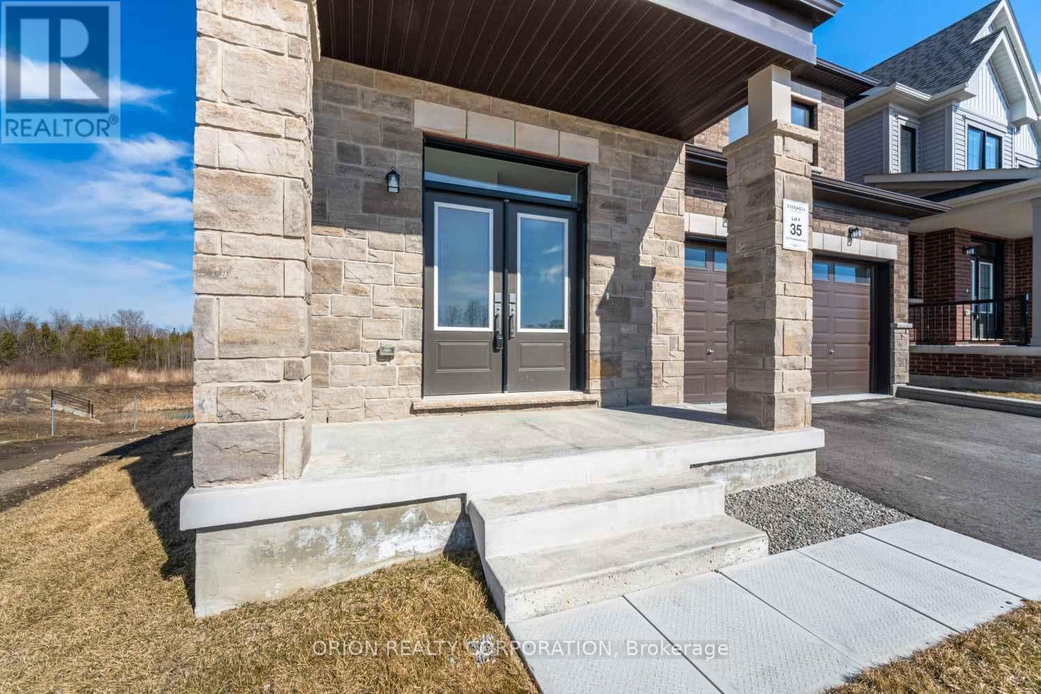 152 THICKETWOOD AVENUE, Toronto — photo 4