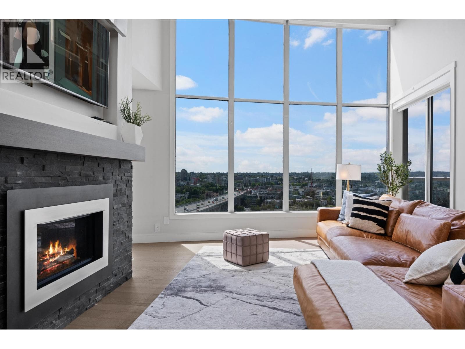 2403 1500 HOWE STREET, Greater Vancouver — photo 4