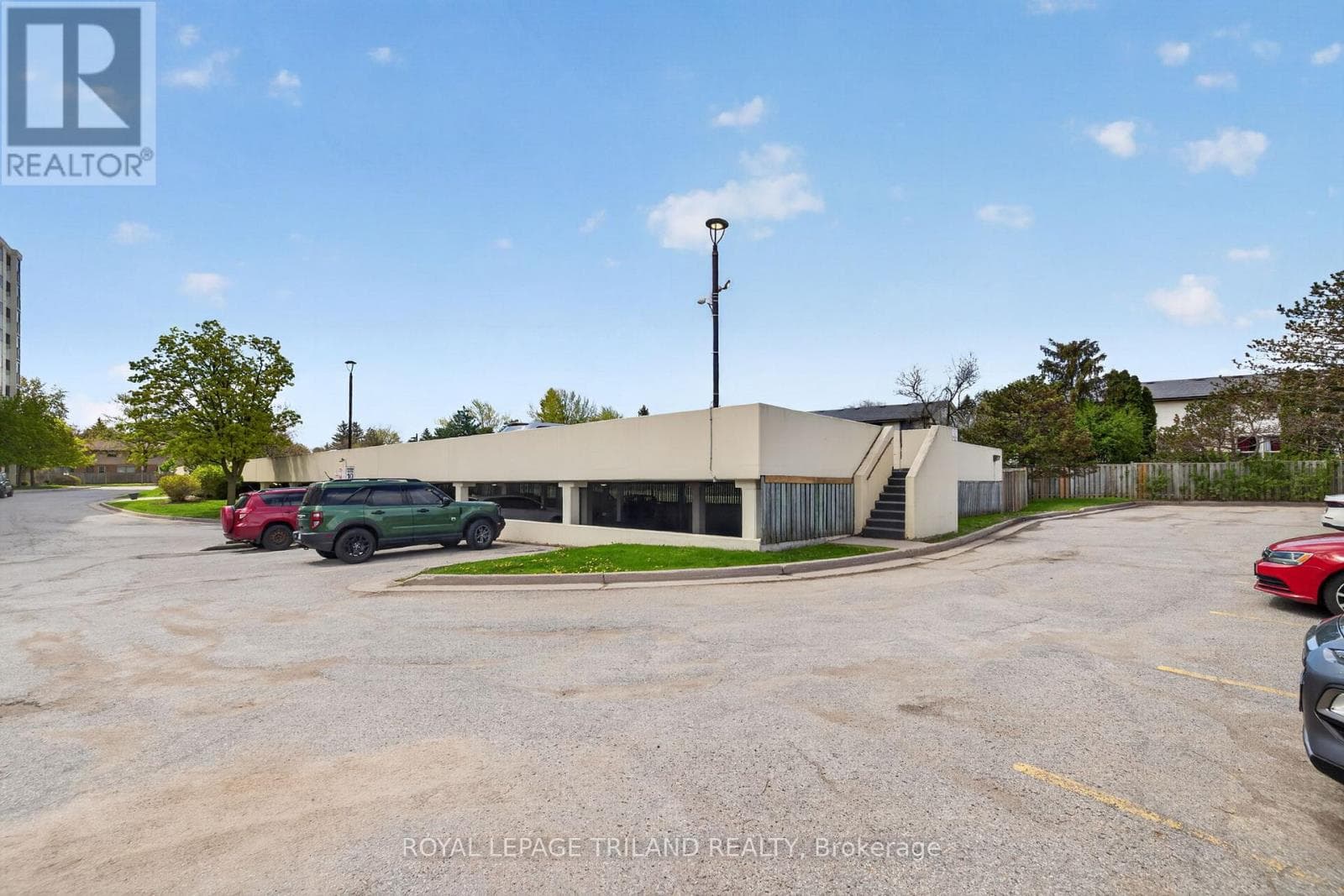 810 - 127 BELMONT DRIVE, London and St. Thomas — photo 5