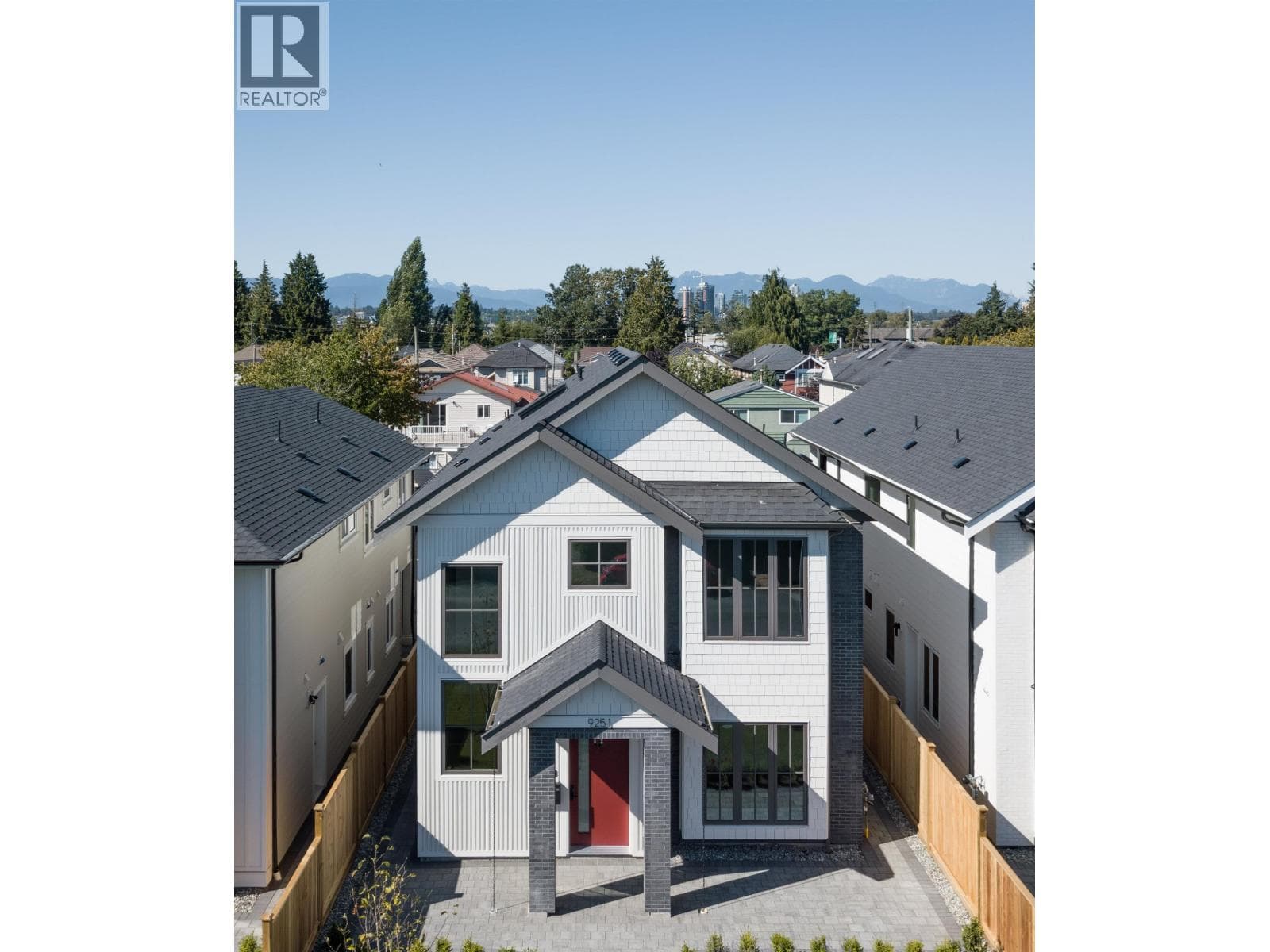 9251 KILBY STREET, Greater Vancouver — photo 2