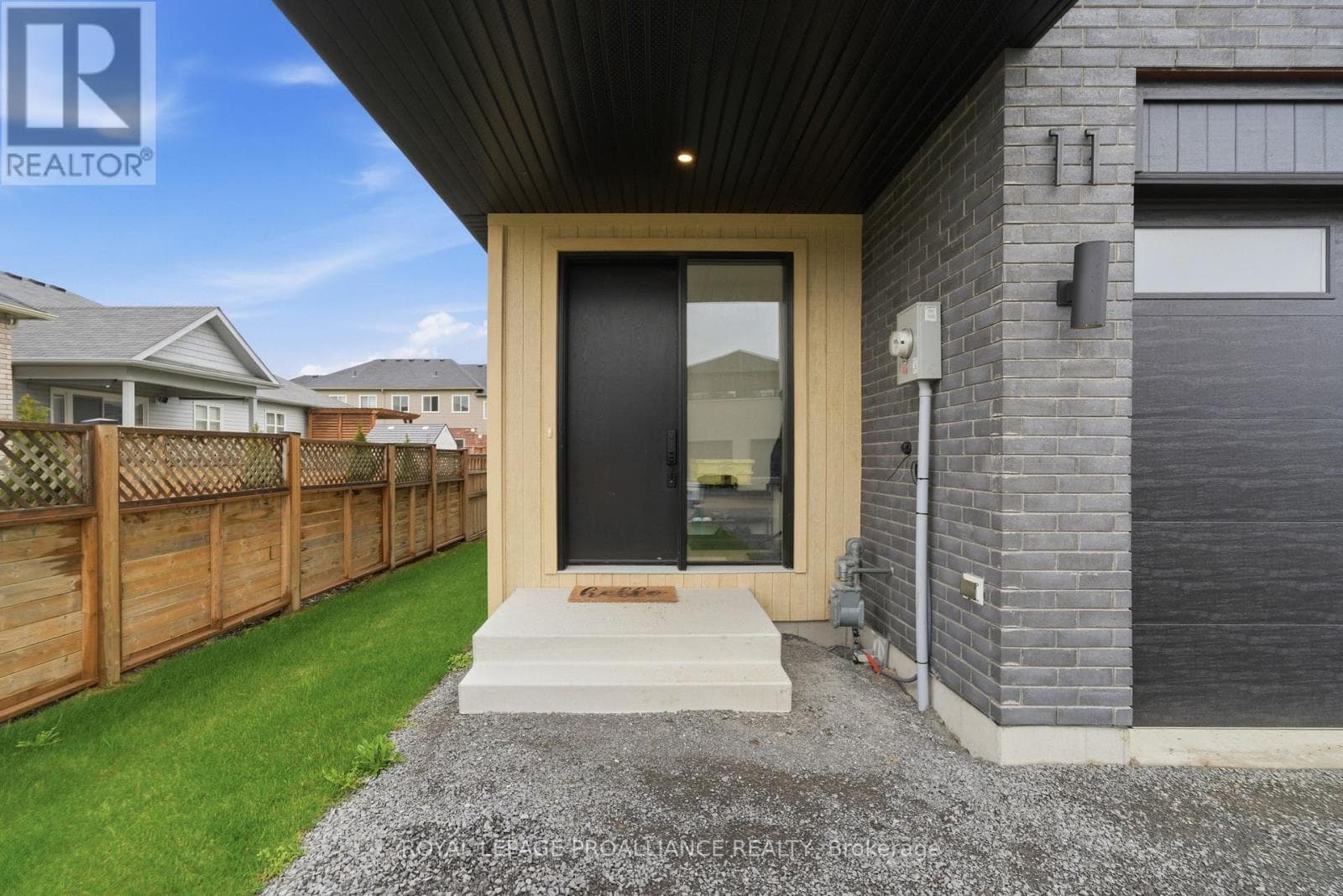 11 AMBROSIA WAY, Central Lakes — photo 4
