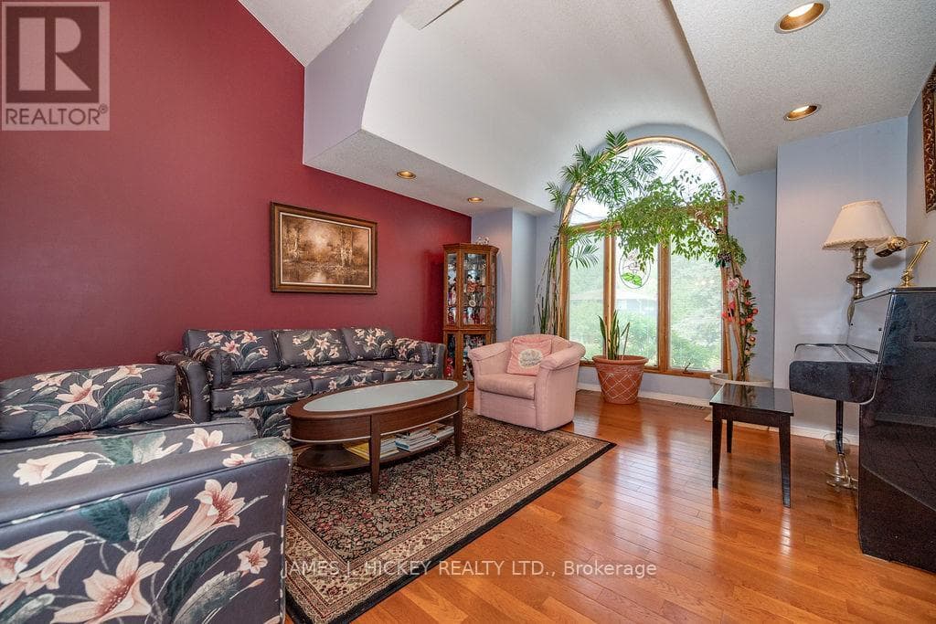 224 THOMAS STREET, Renfrew County — photo 5