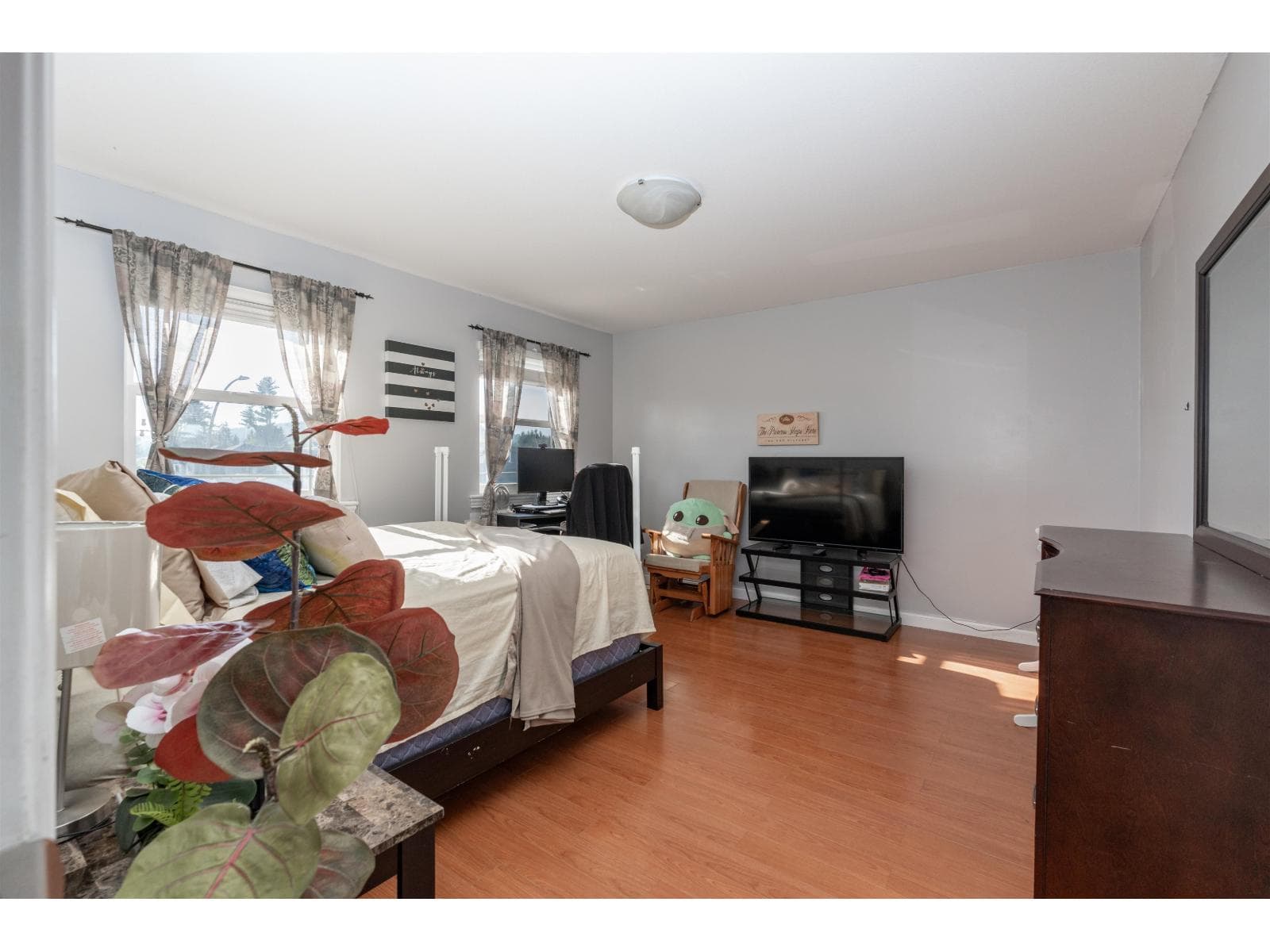 8364 HARRIS STREET, Fraser Valley — photo 3