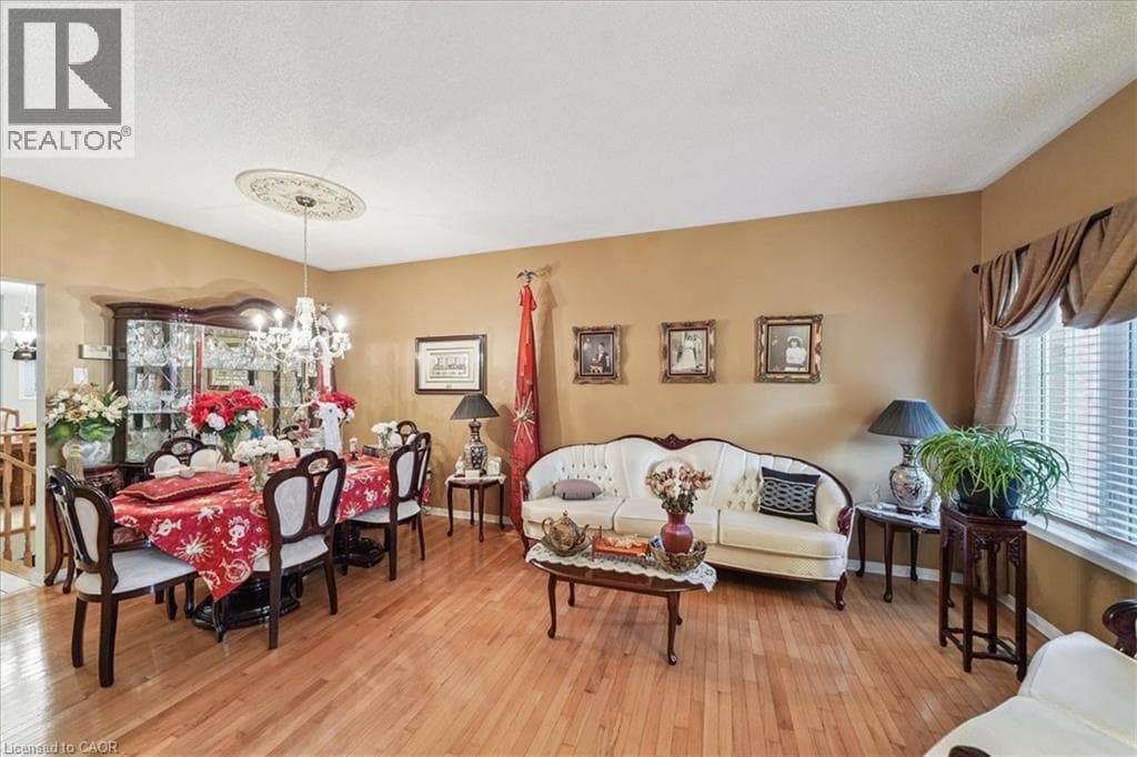 52 MISTYCREEK CRESCENT, Cornerstone — photo 4
