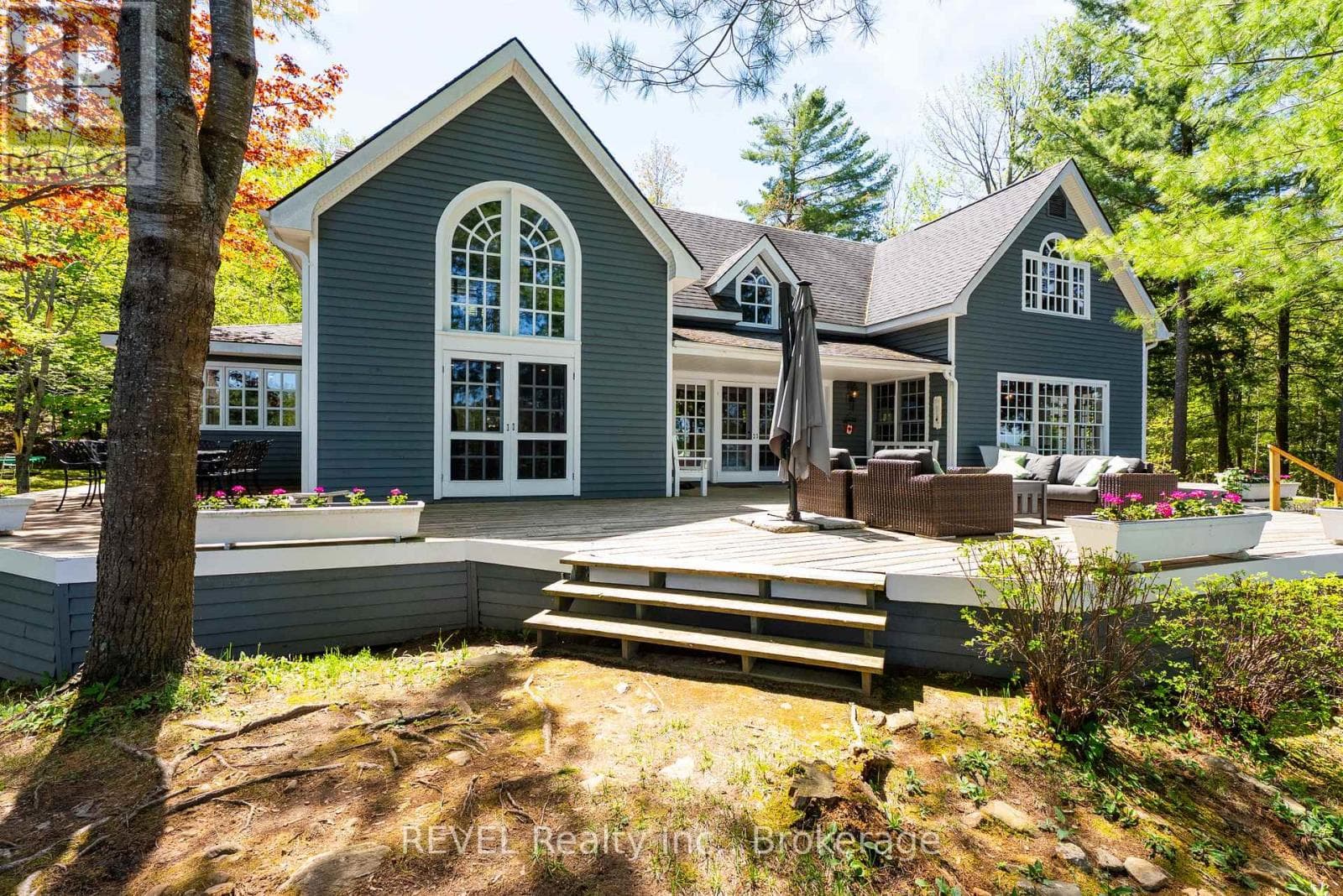 14-M72 GRANDVIEW ISLAND in 