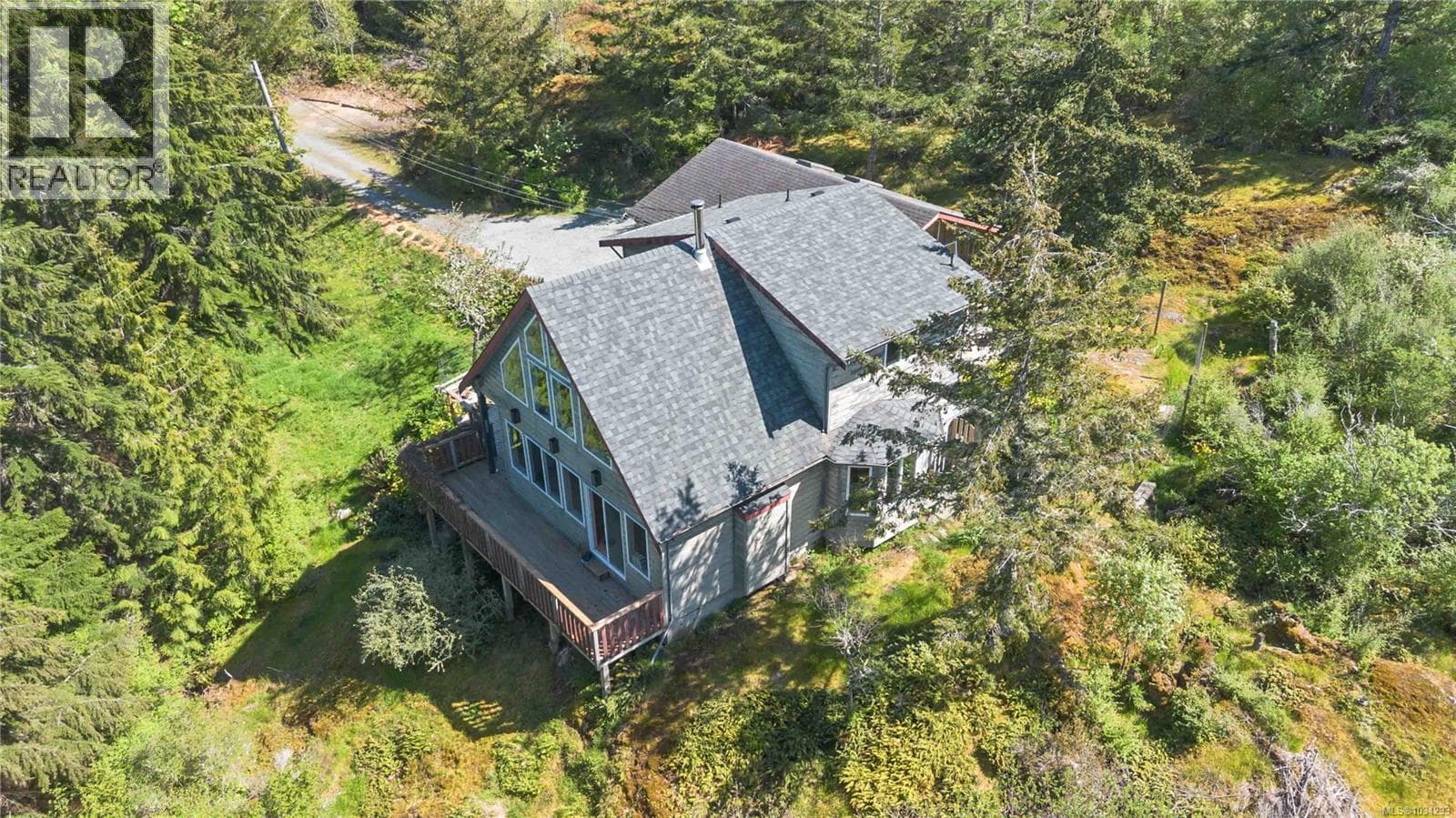 7827 Dalrae Pl, Victoria — photo 2