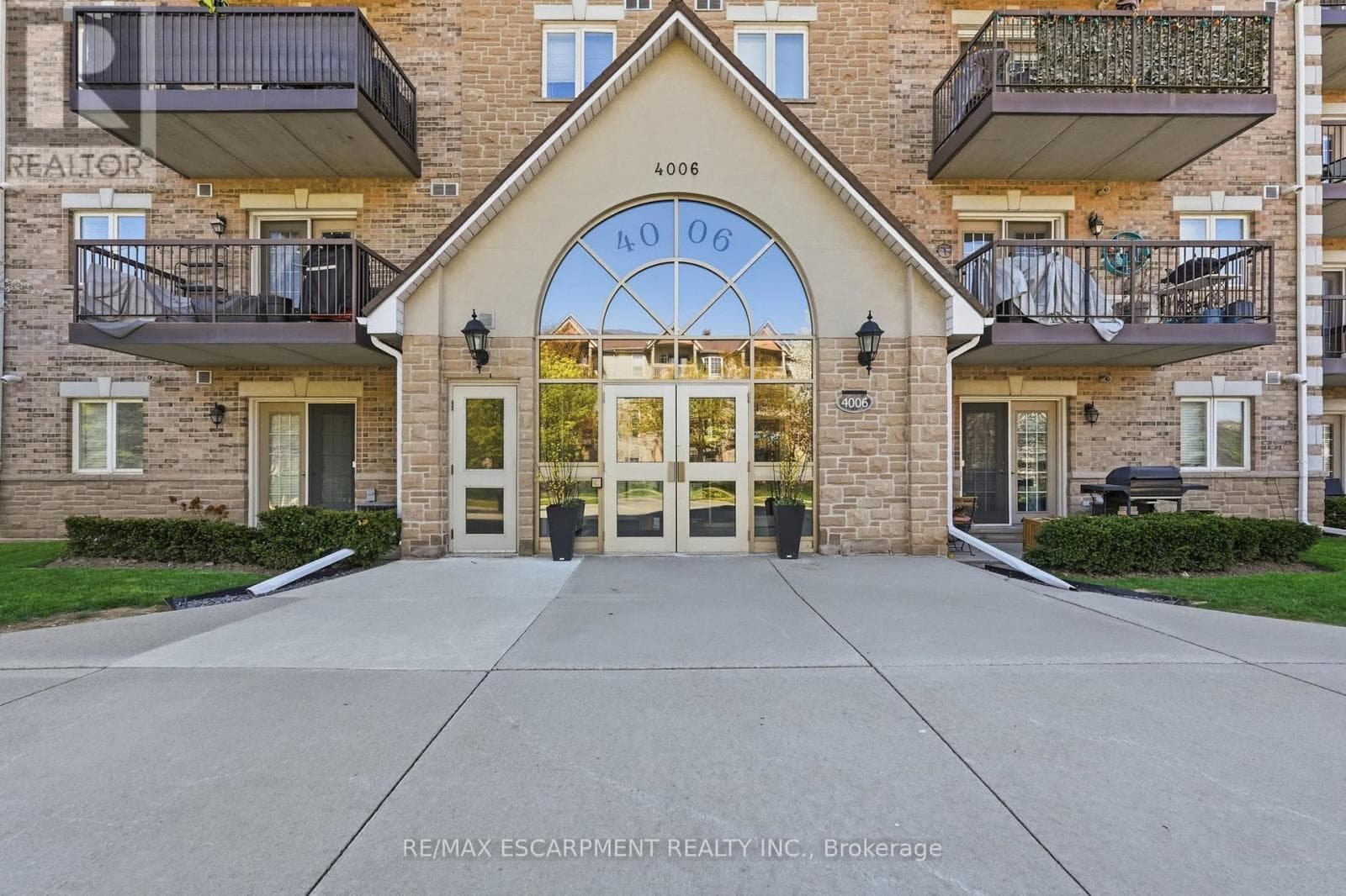 4006 KILMER Drive Unit# 407, Toronto — photo 2