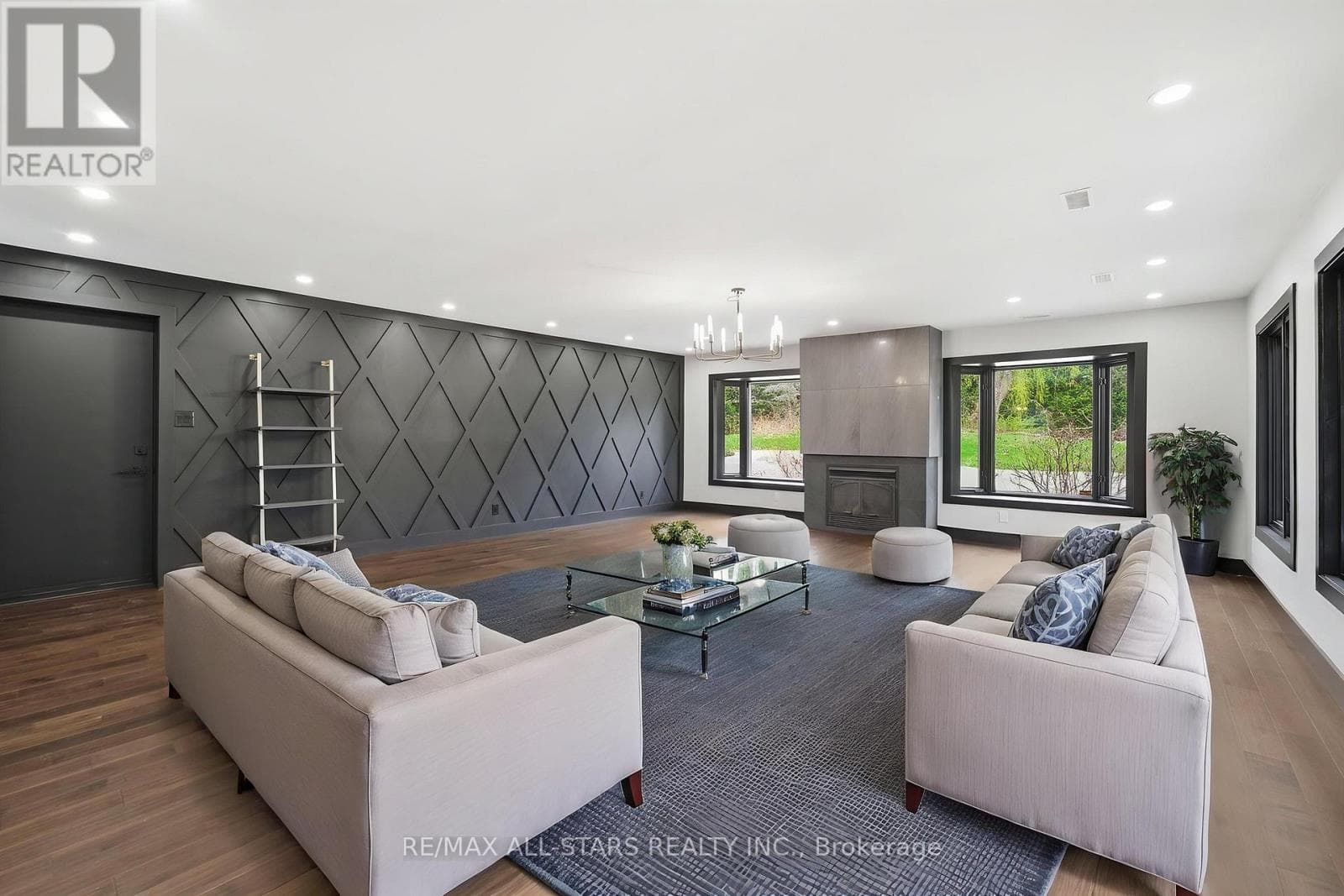 2580 LAKERIDGE ROAD, Toronto — photo 5