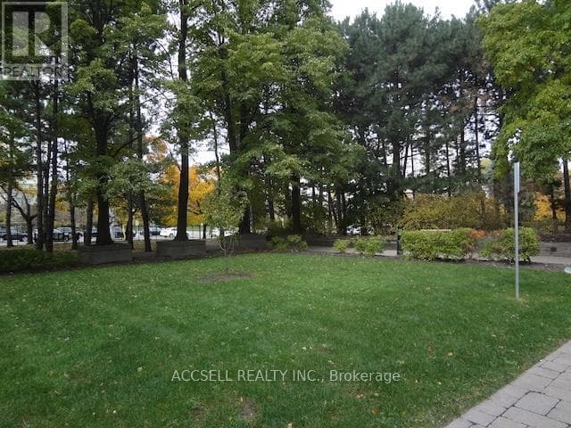 2106 - 3700 KANEFF CRESCENT, Toronto — photo 2