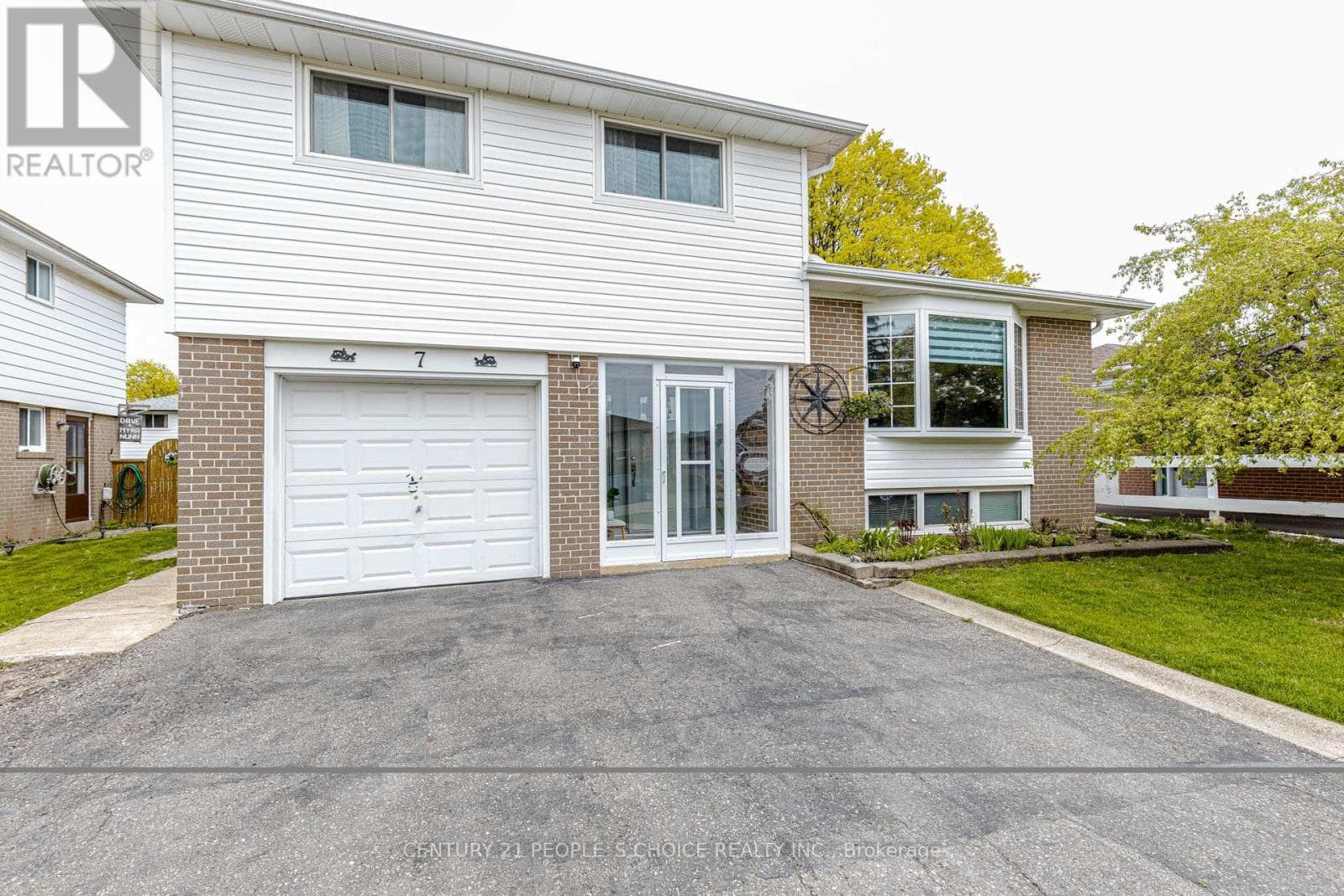 7 PLEASELEY ROAD, Toronto — photo 3