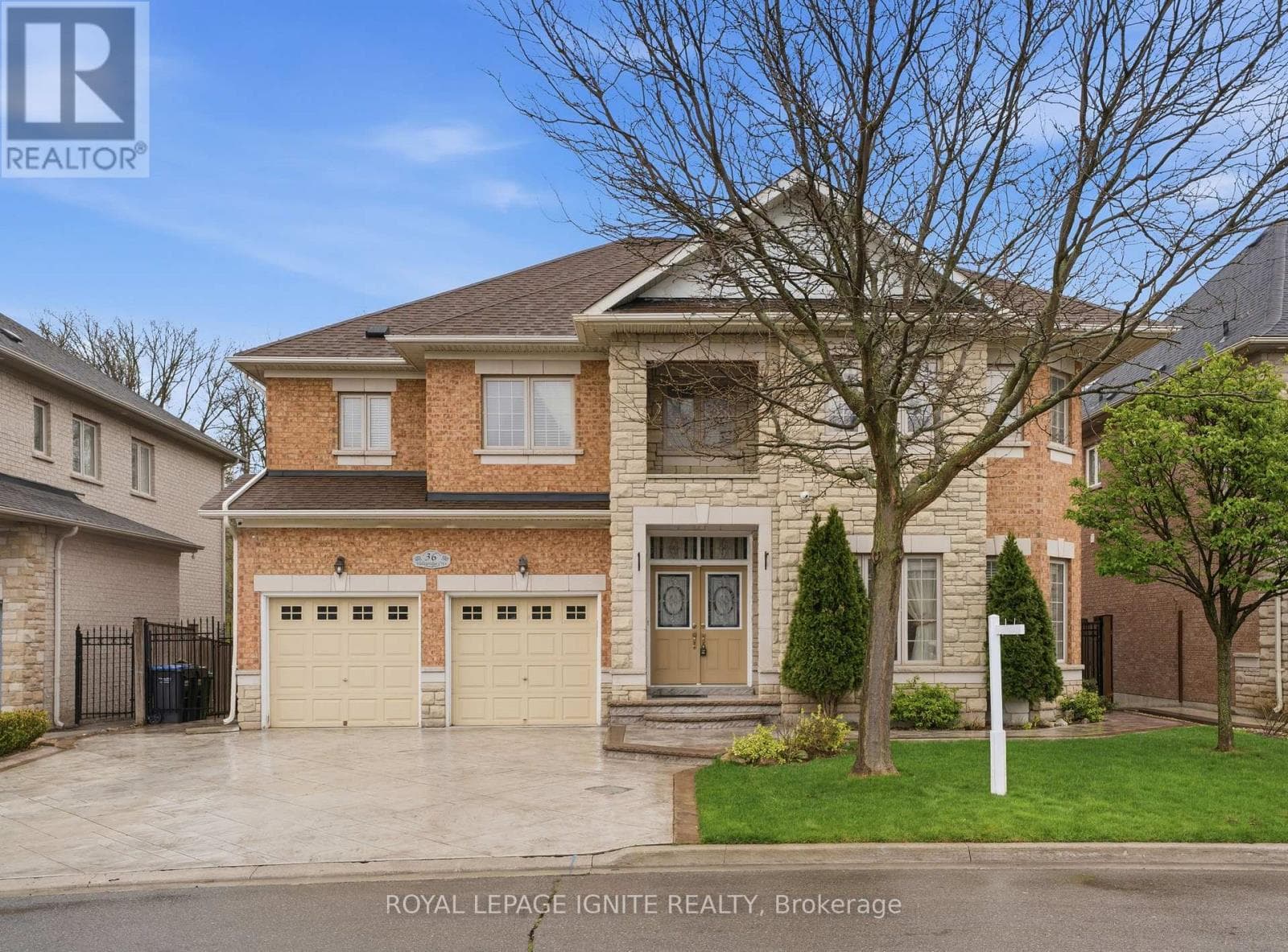 36 VALLEYRIDGE CRESCENT, Toronto — photo 2