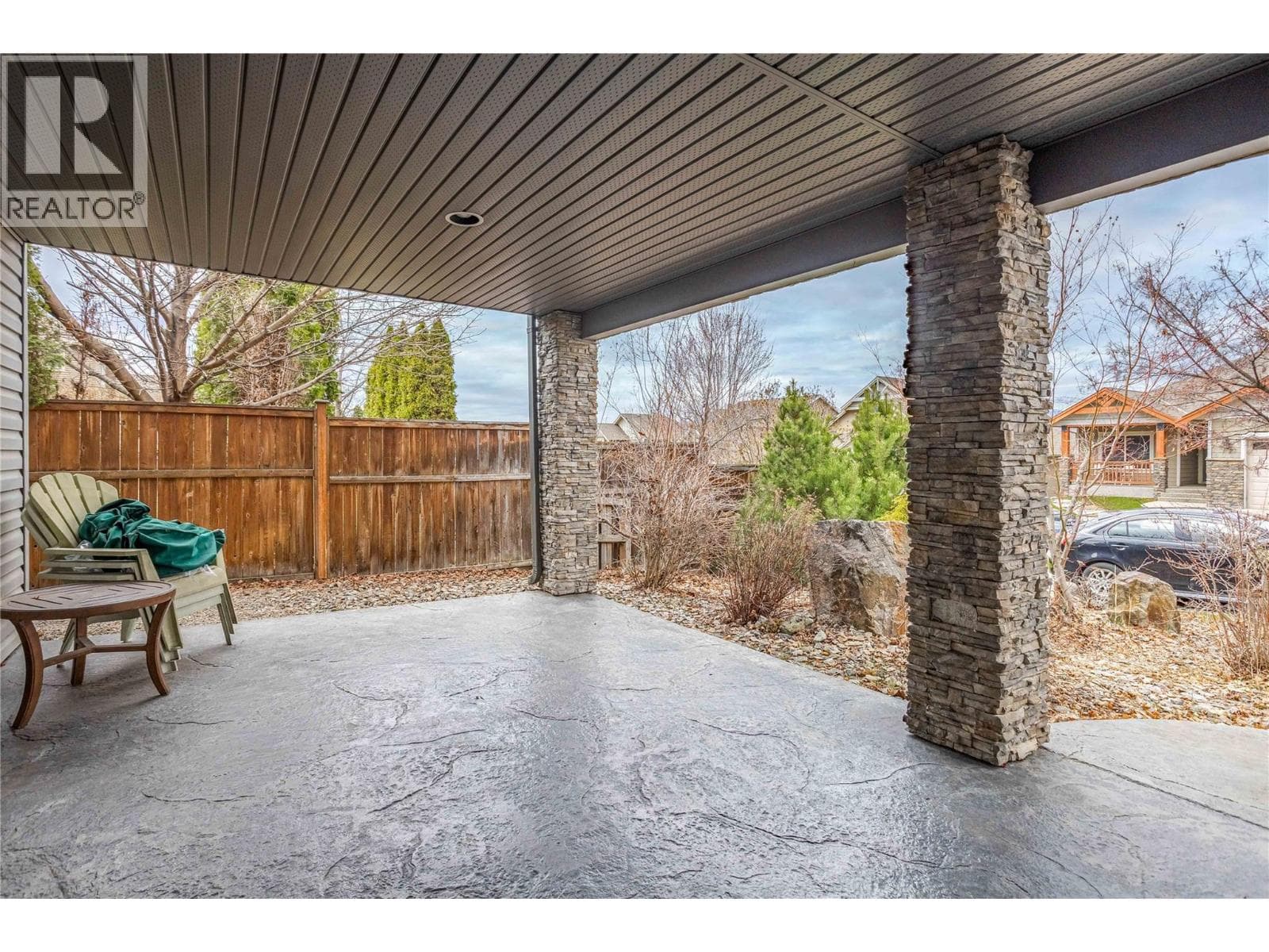 607 LEFEVERE AVENUE, Interior REALTORS® — photo 4
