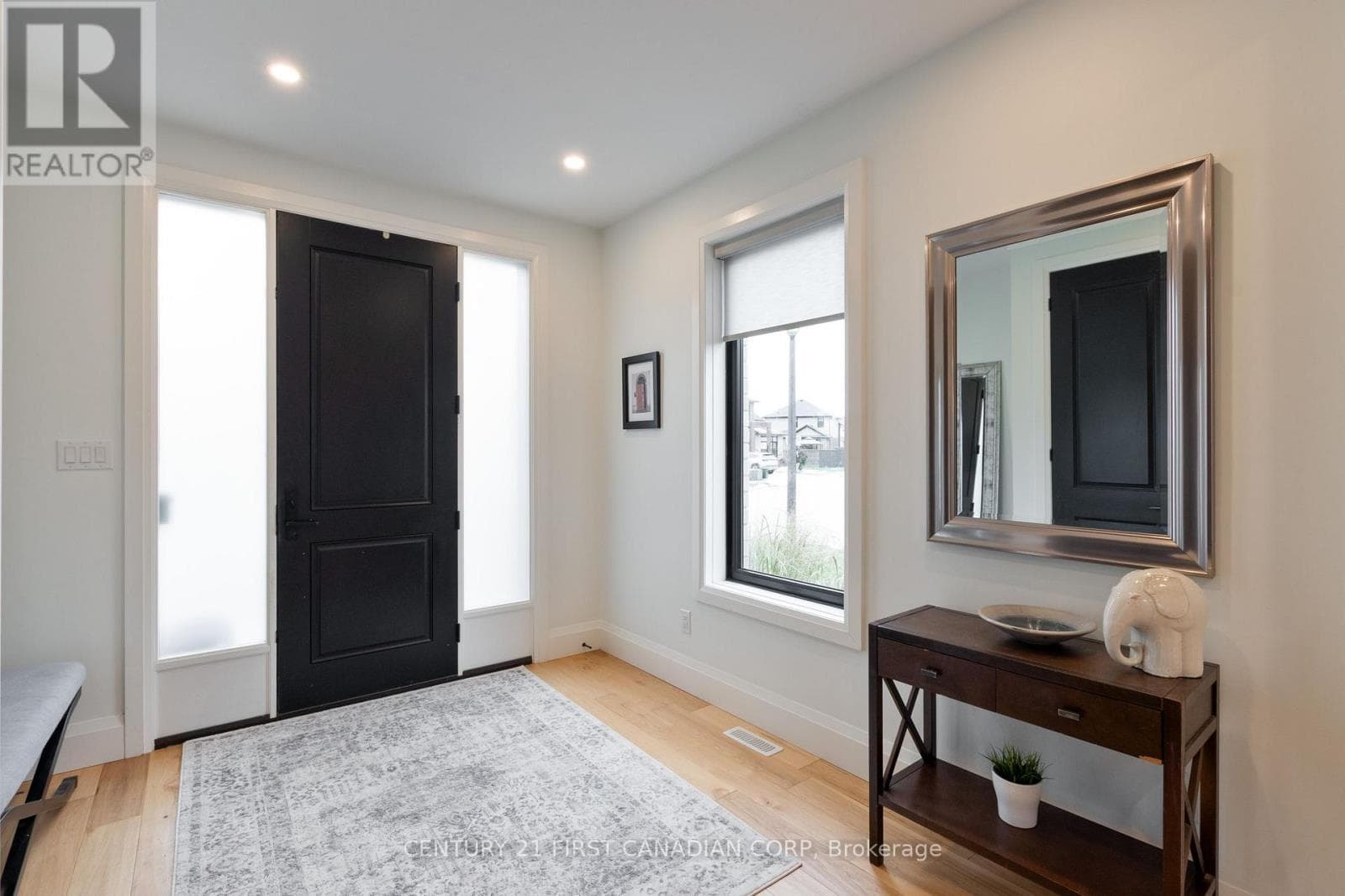 2347 YELLOWBIRCH COURT, London and St. Thomas — photo 4