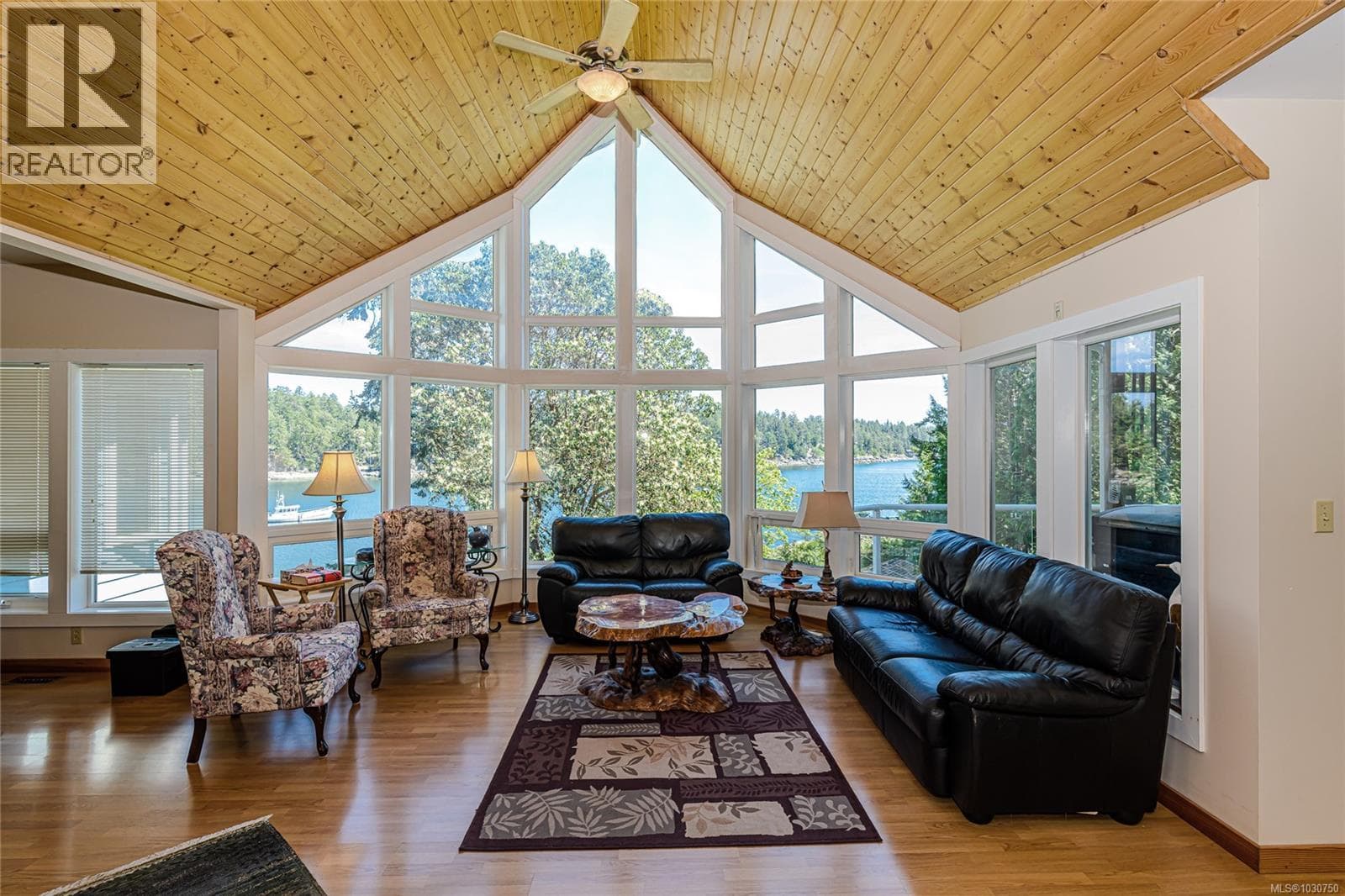 207 WELBURY DRIVE, Victoria — photo 4