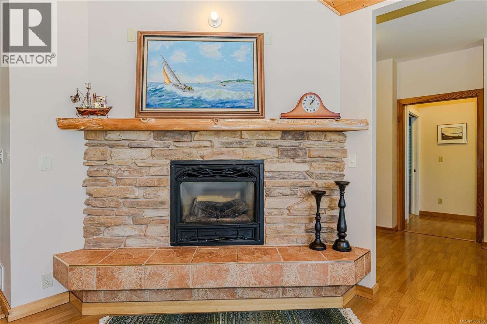 207 WELBURY DRIVE, Victoria — photo 5