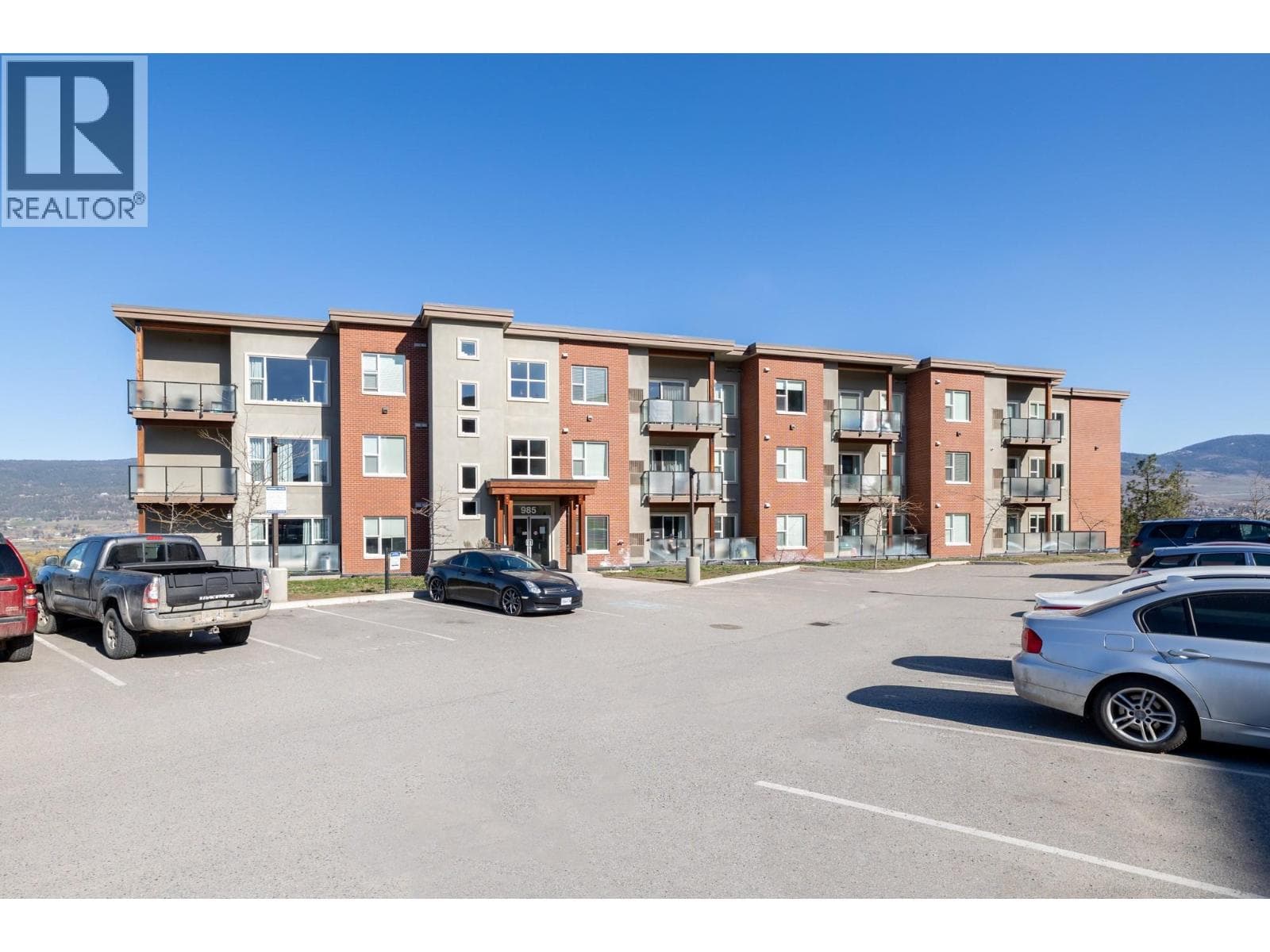 985 Academy Way Unit# 310 in Highway 97