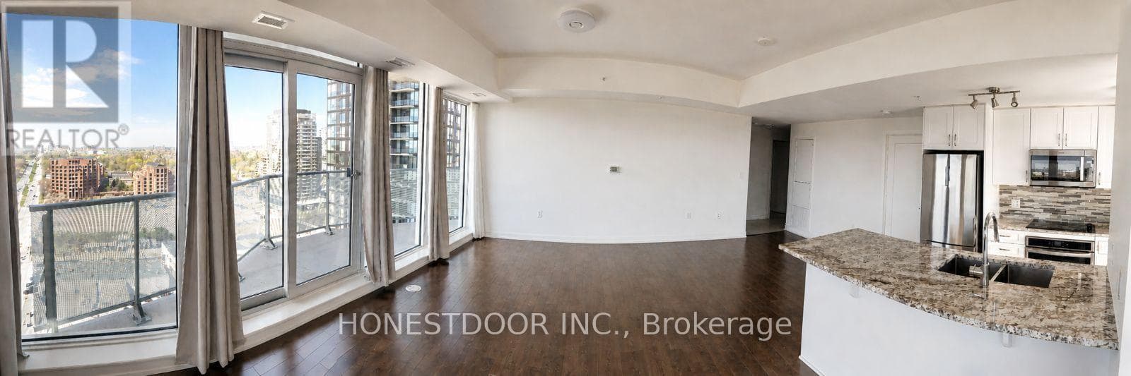1704 - 805 CARLING AVENUE, Toronto — photo 4