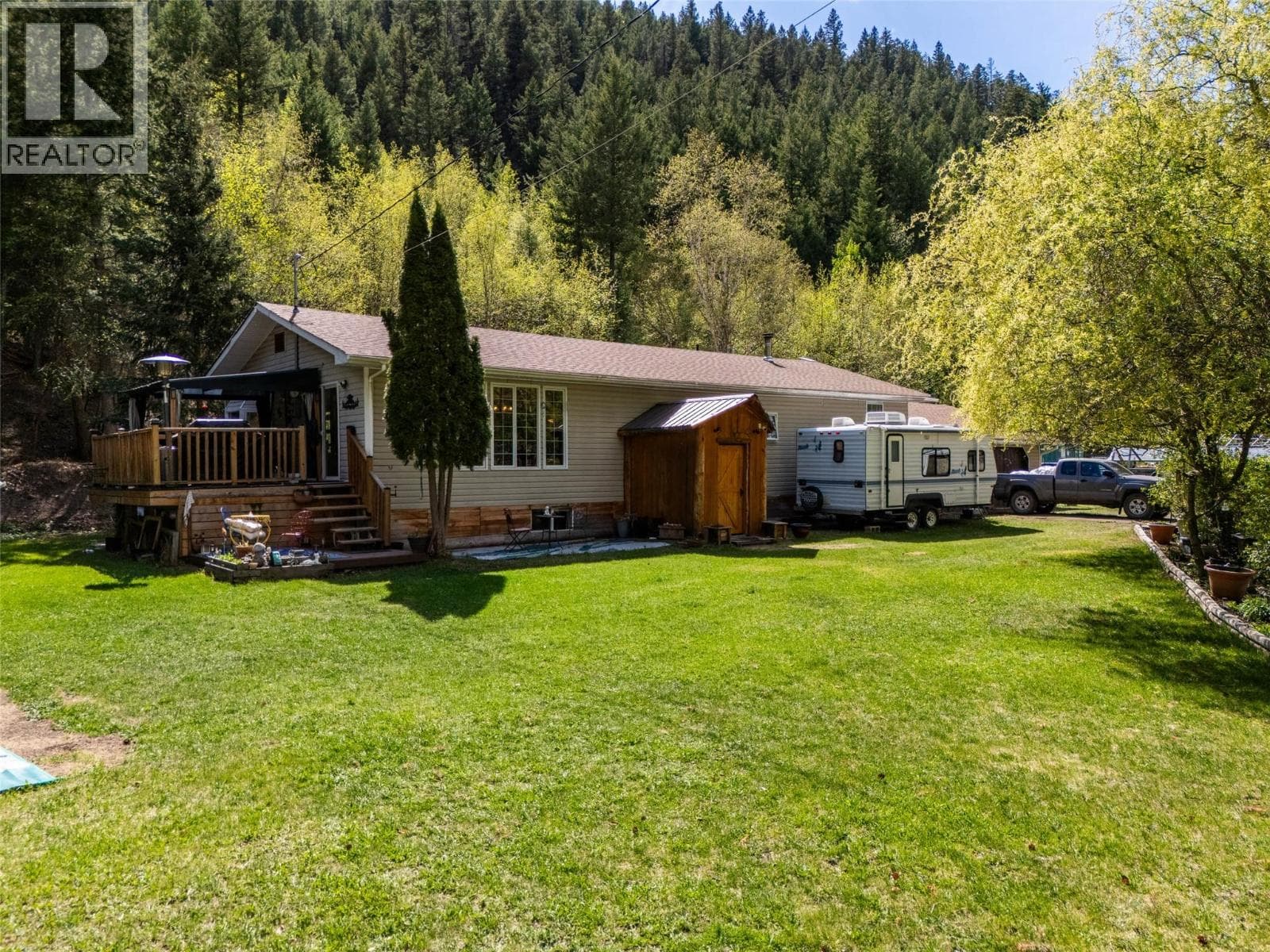 9792 MEADOW Road in 