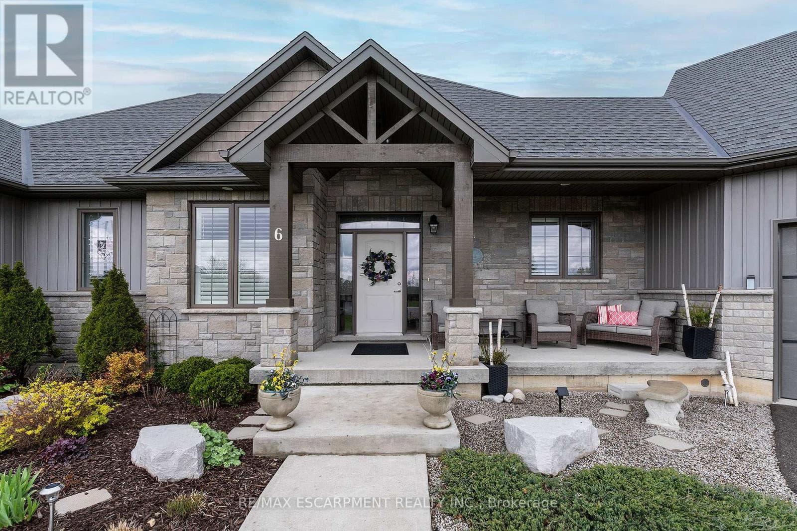 6 MACNEIL COURT, Toronto — photo 3