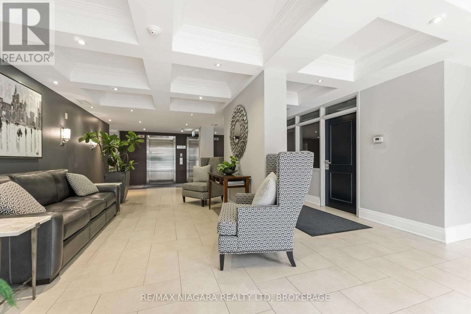 107 - 125 WILSON STREET W, Niagara — photo 5