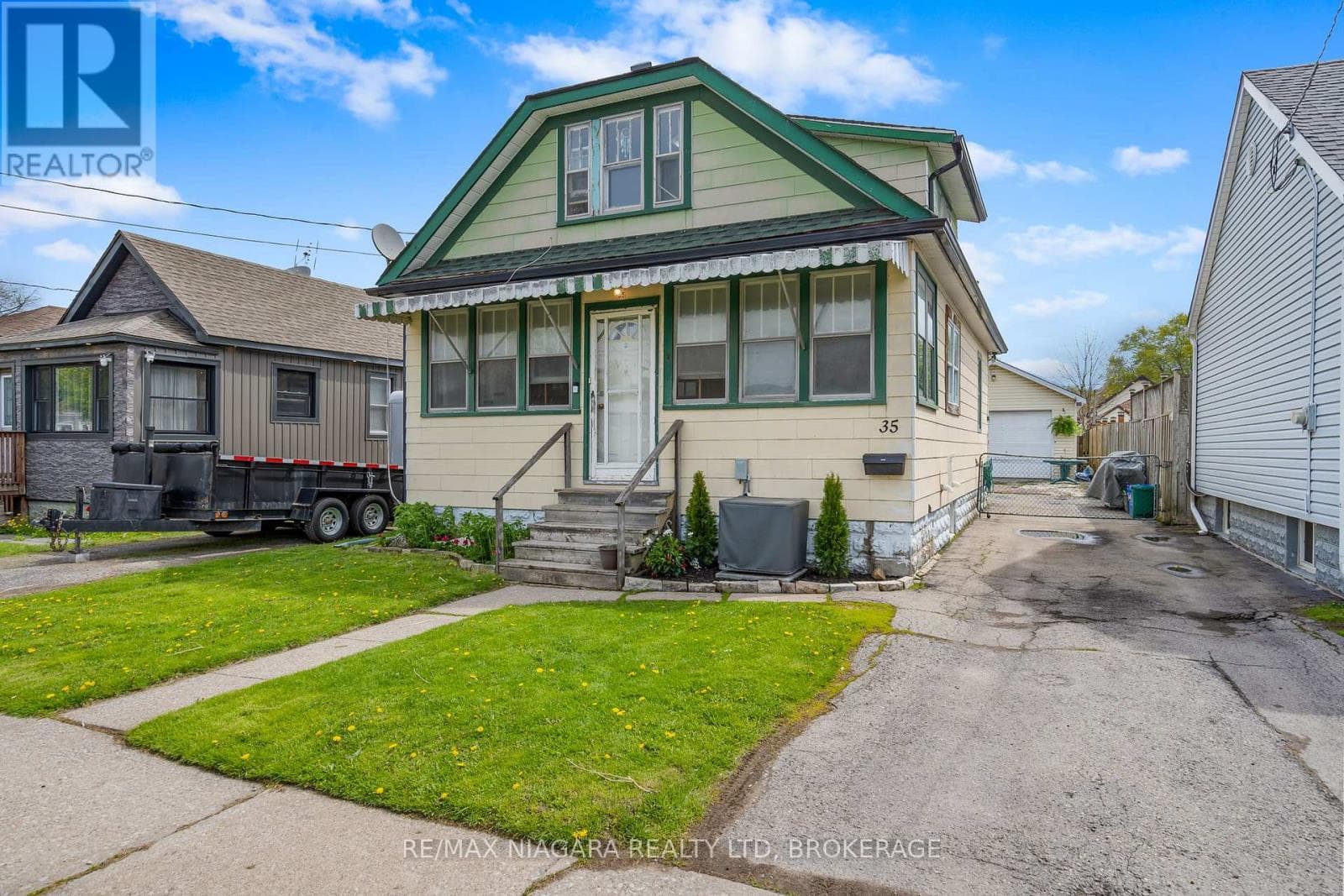 35 DEERE STREET in 