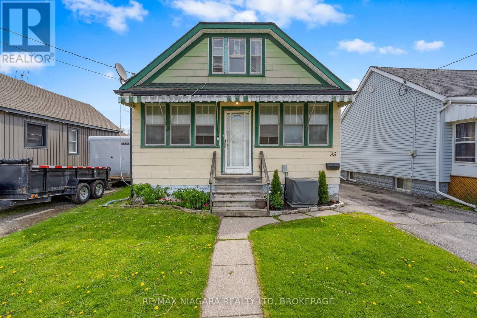 35 DEERE STREET, Niagara — photo 2