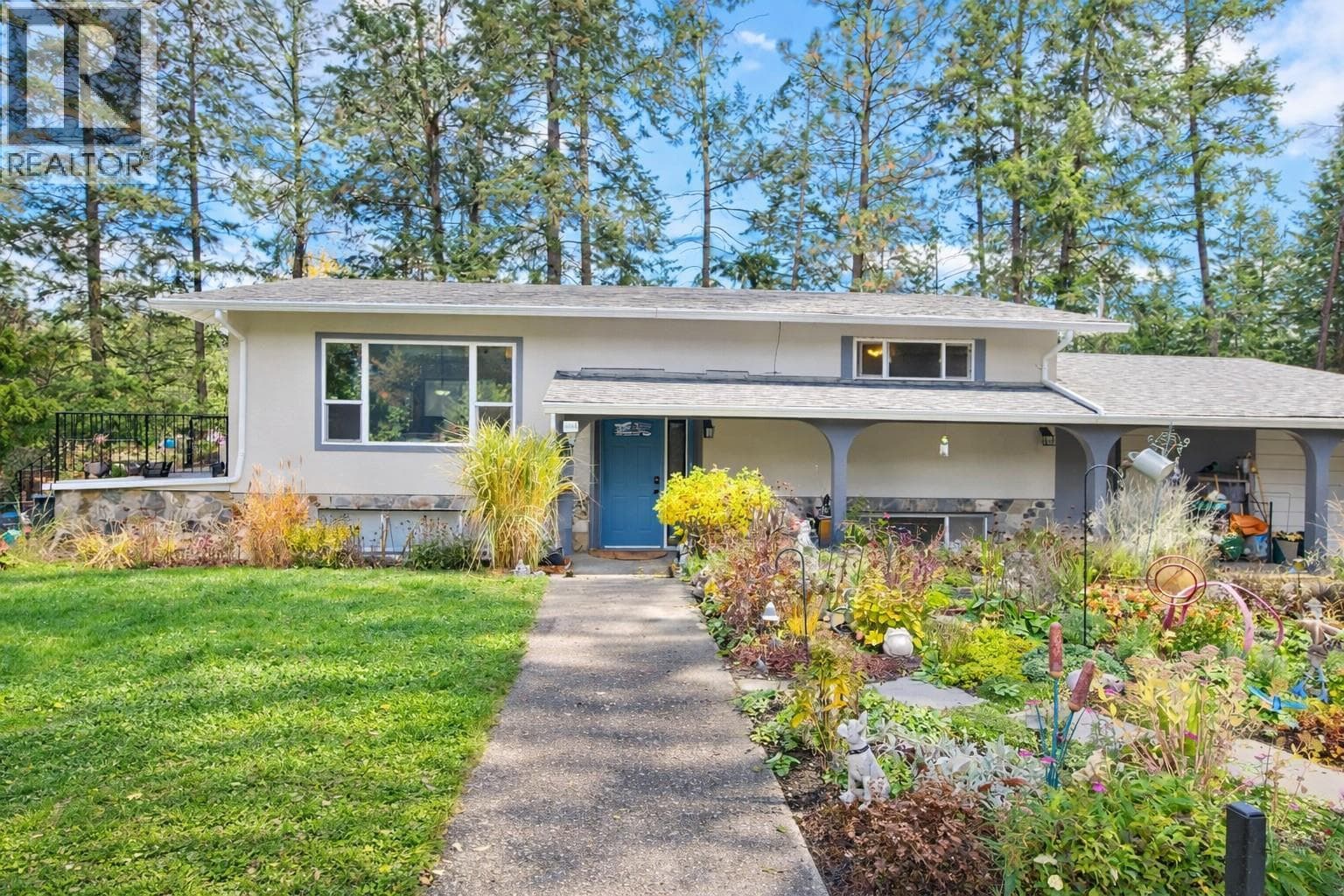 4099 MILLER ROAD in Southeast Kelowna