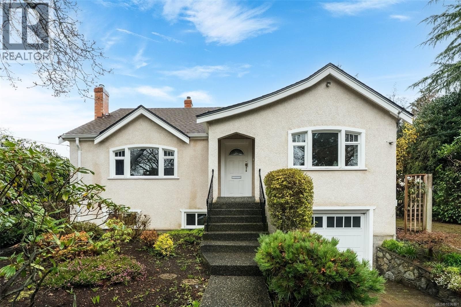 1250 ROCKLAND AVENUE in Rockland