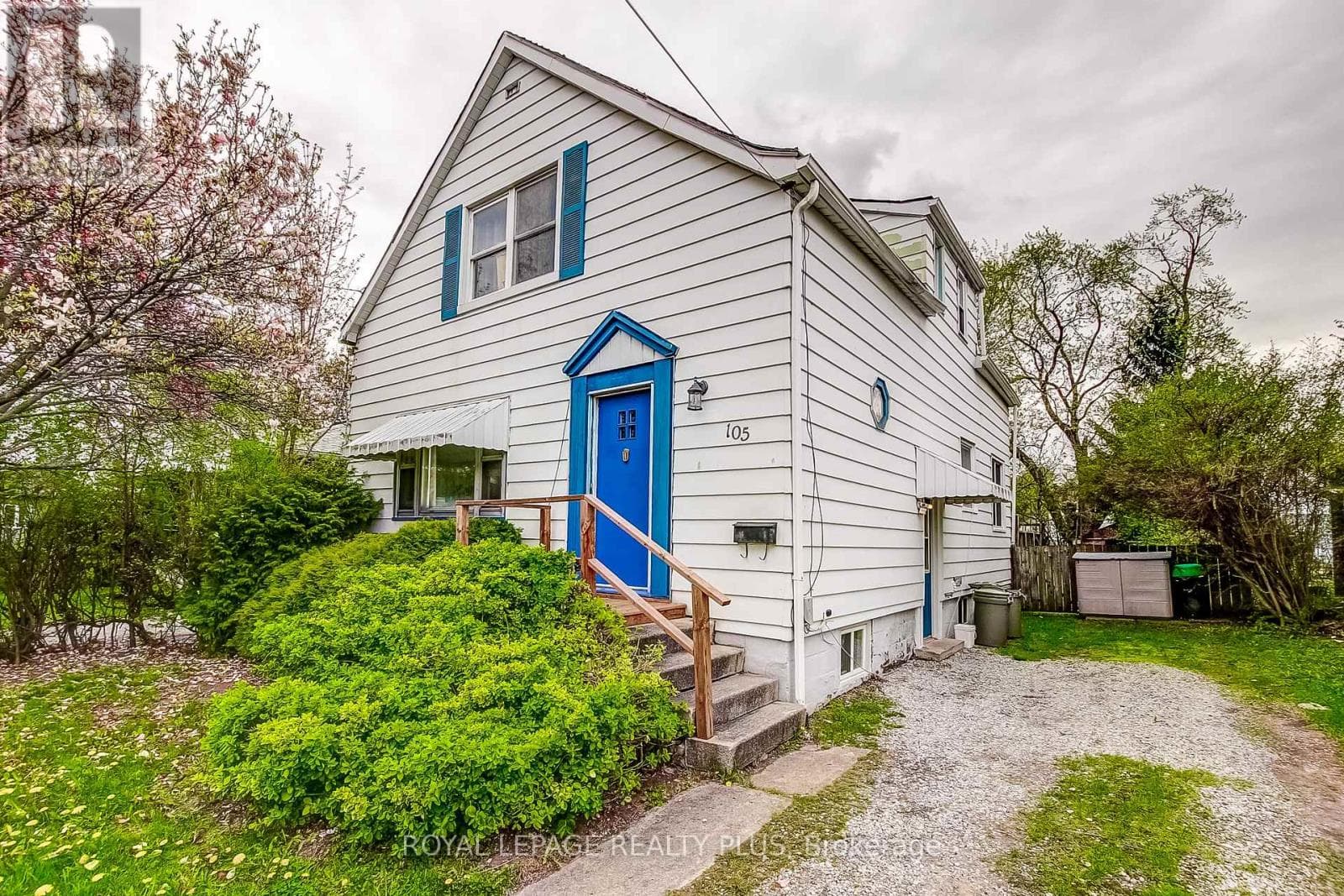 105 HILLVIEW STREET, Toronto — photo 3