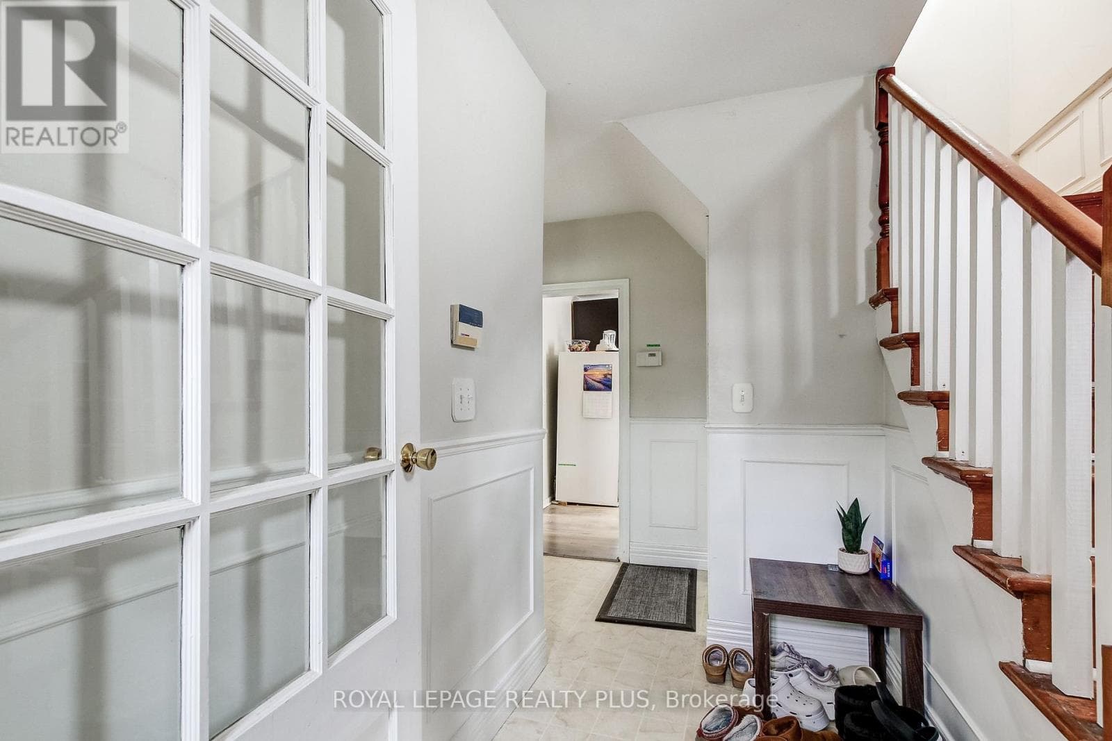 105 HILLVIEW STREET, Toronto — photo 4
