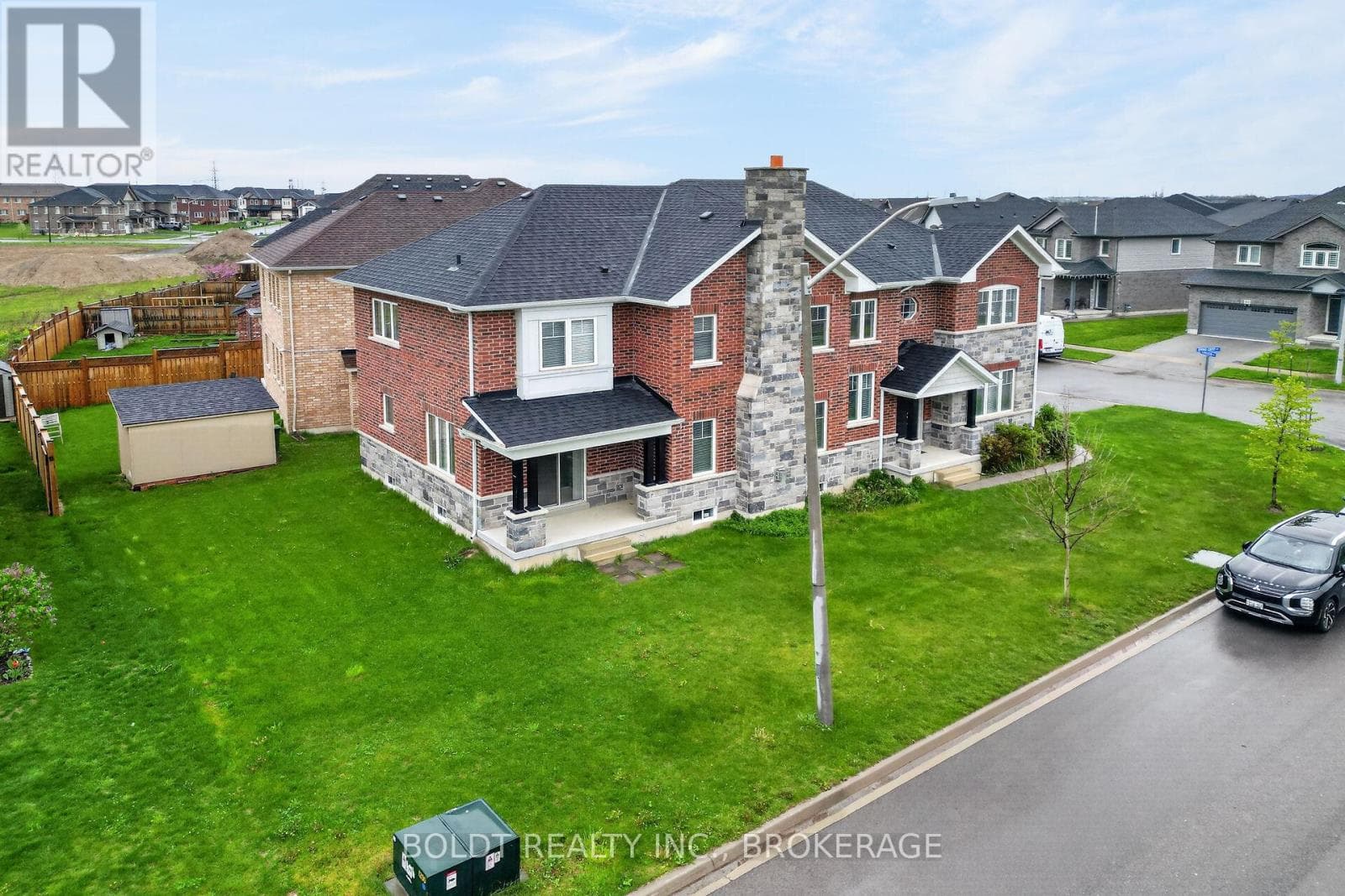 103 HOMESTEAD WAY, Niagara — photo 3