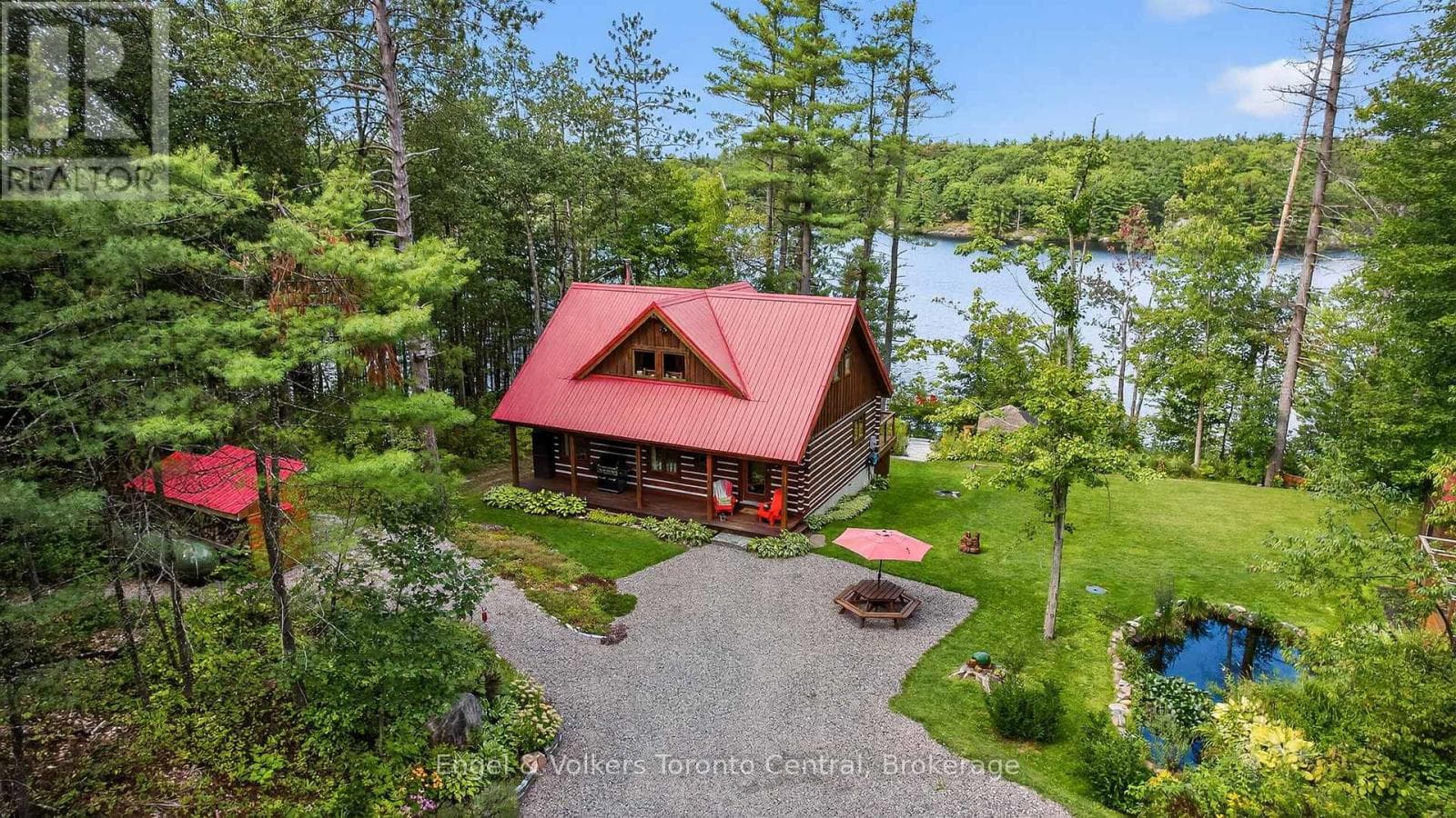 1042 AMANDA LANE in 