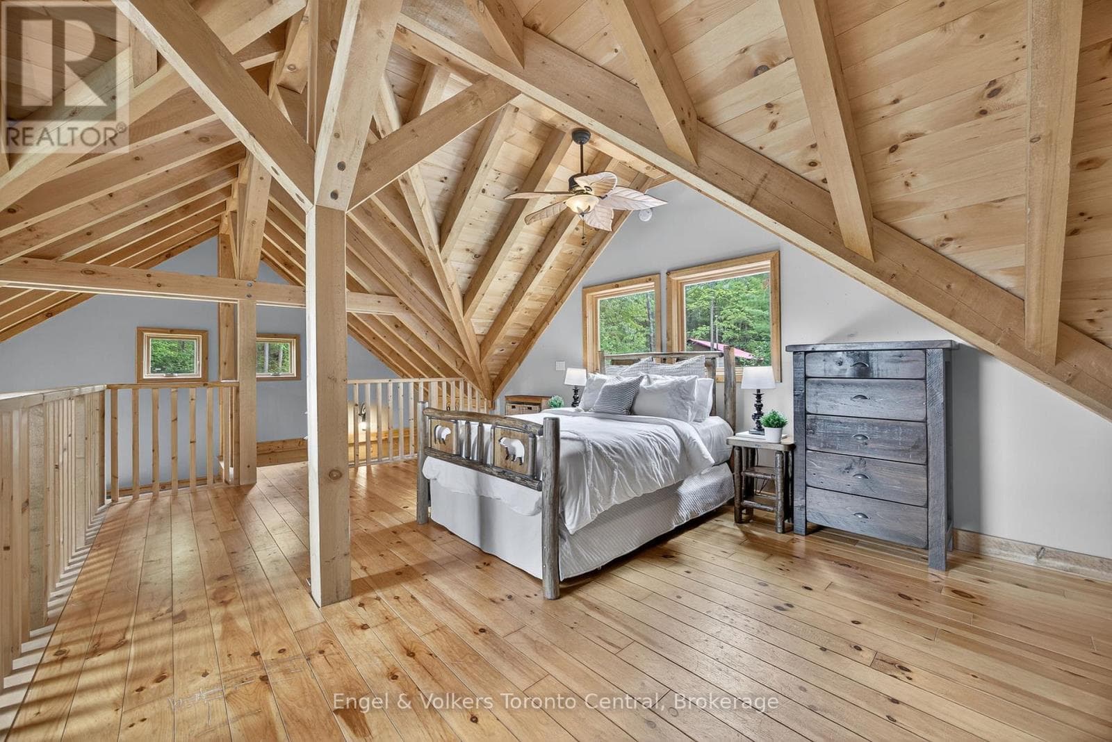 1042 AMANDA LANE, OnePoint — photo 4