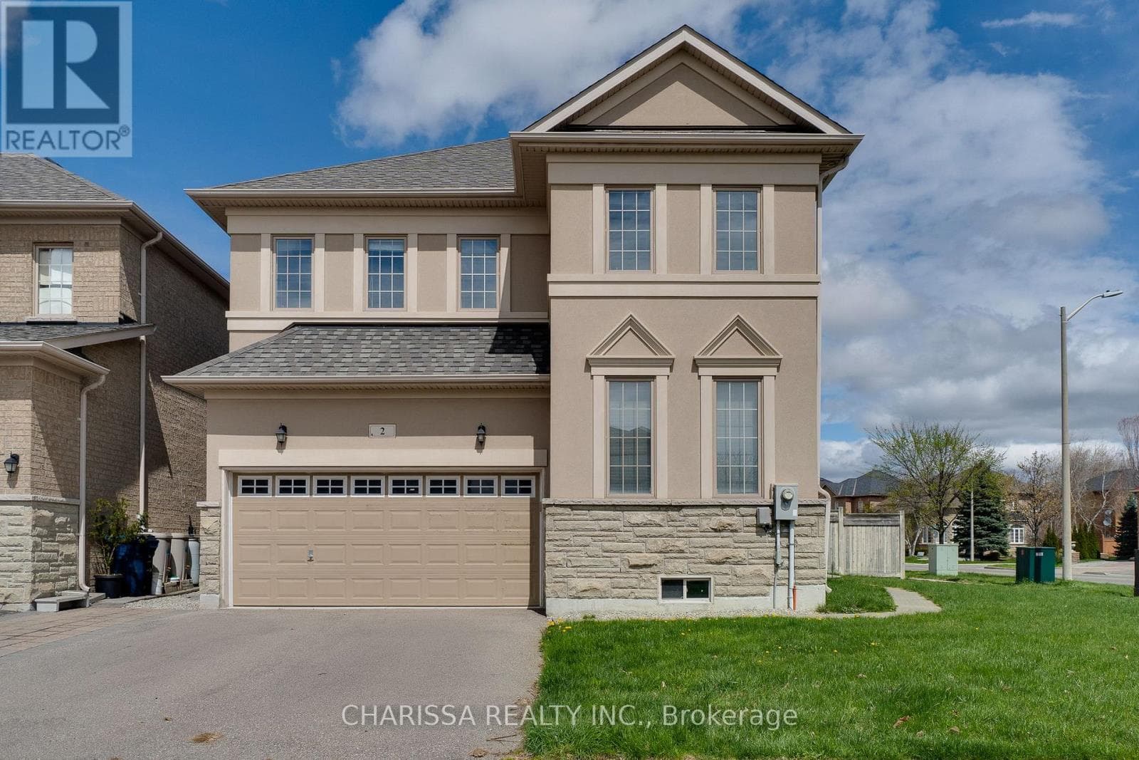 2 HAWSTONE ROAD, Toronto — photo 2