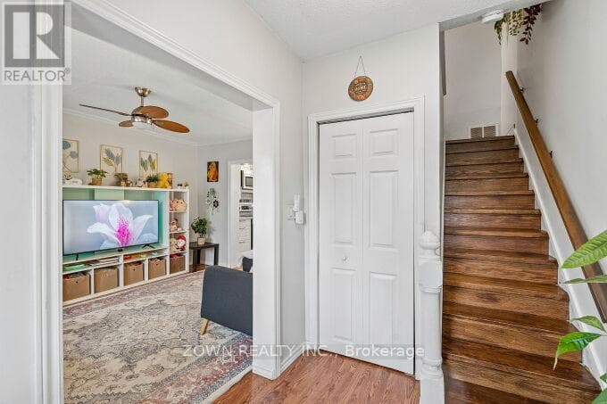 6 ALBANY AVENUE, Toronto — photo 3