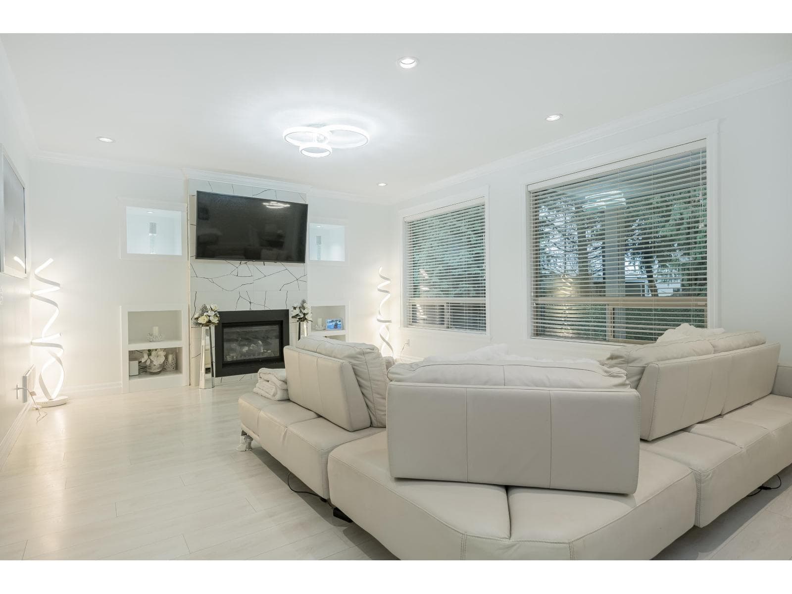 17447 0A AVENUE, Fraser Valley — photo 3